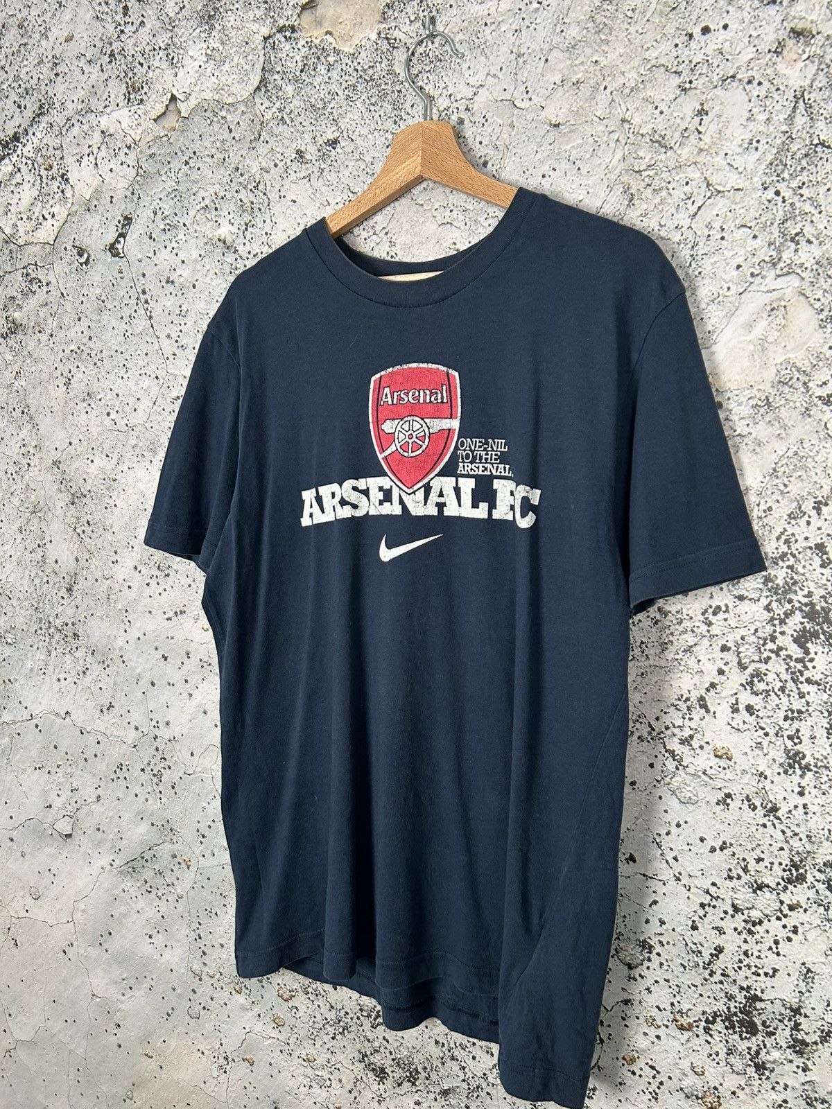 Nike Nike Arsenal London Graphic Tee Streetwear Sport Hype Size US L / EU 52-54 / 3 - 2 Thumbnail