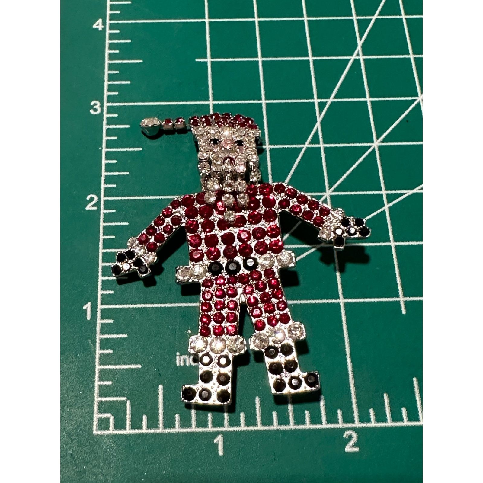 Liz Claiborne Vintage Liz Claiborne Articulated Christmas Santa Brooch Size ONE SIZE - 8 Thumbnail