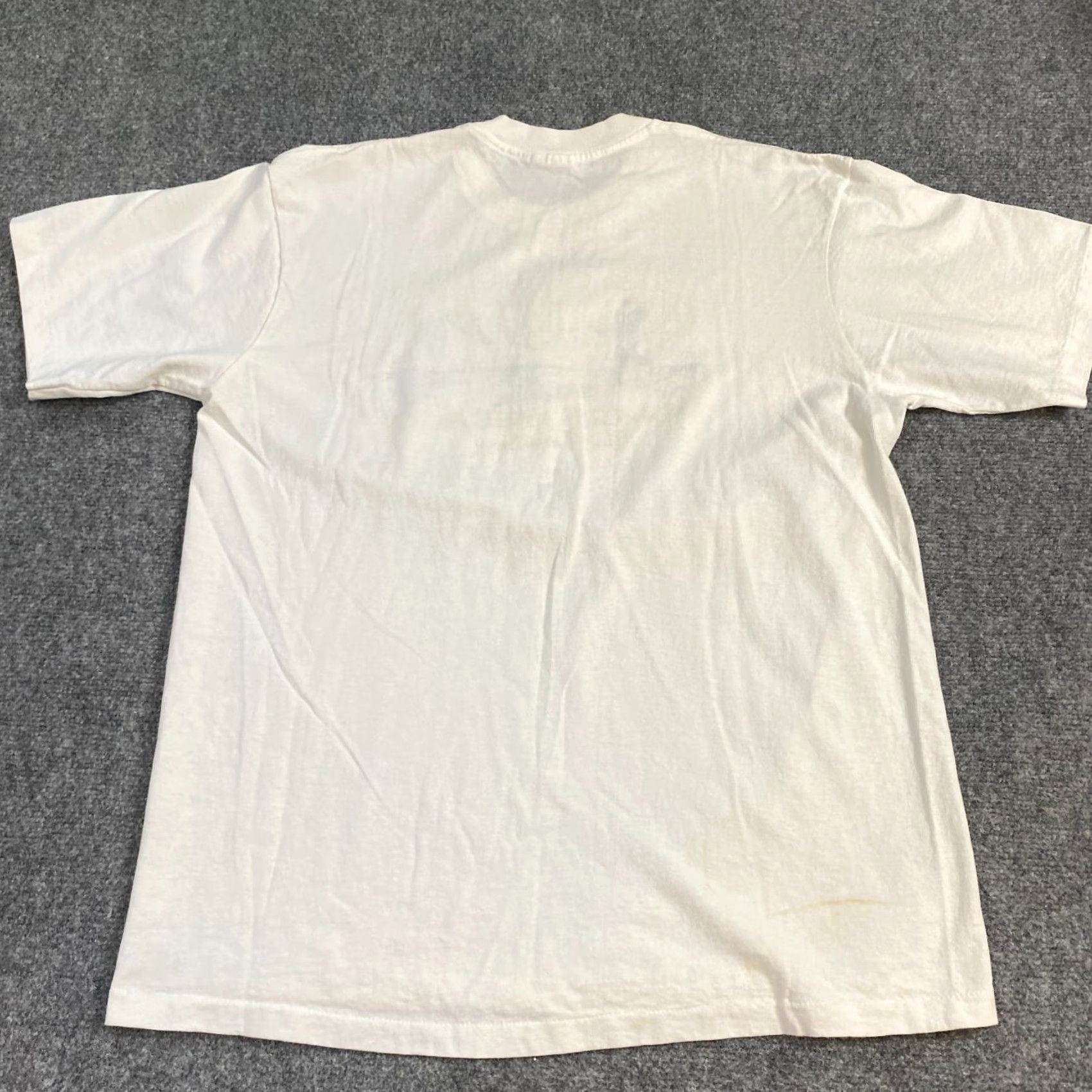 Vintage VINTAGE Nags Head T-shirt L White Embroidered USA Made unisex Adults Size US L / EU 52-54 / 3 - 7 Thumbnail