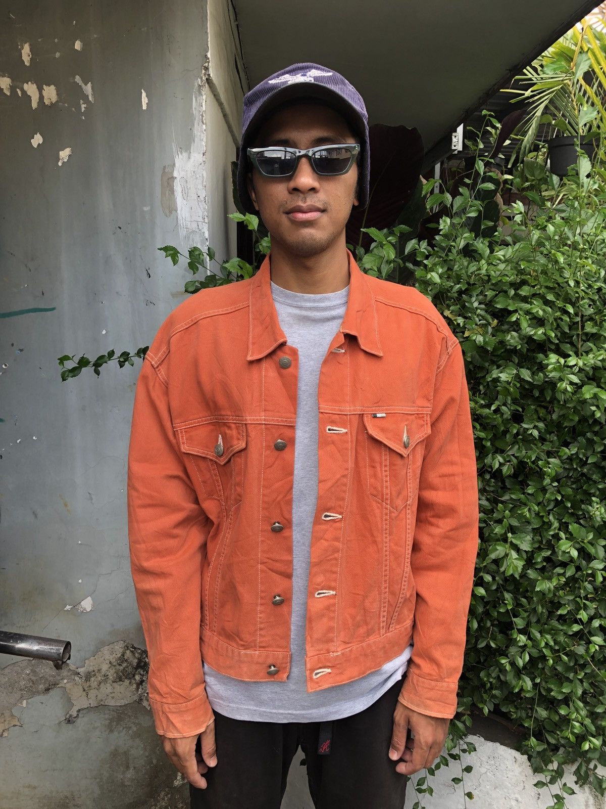 Japanese Brand × Kansai Yamamoto 🔥RARE VTG🔥 KANSAI YAMAMOTO CROPTED DENIM JACKET MAN Size US L / EU 52-54 / 3 - 1 Thumbnail