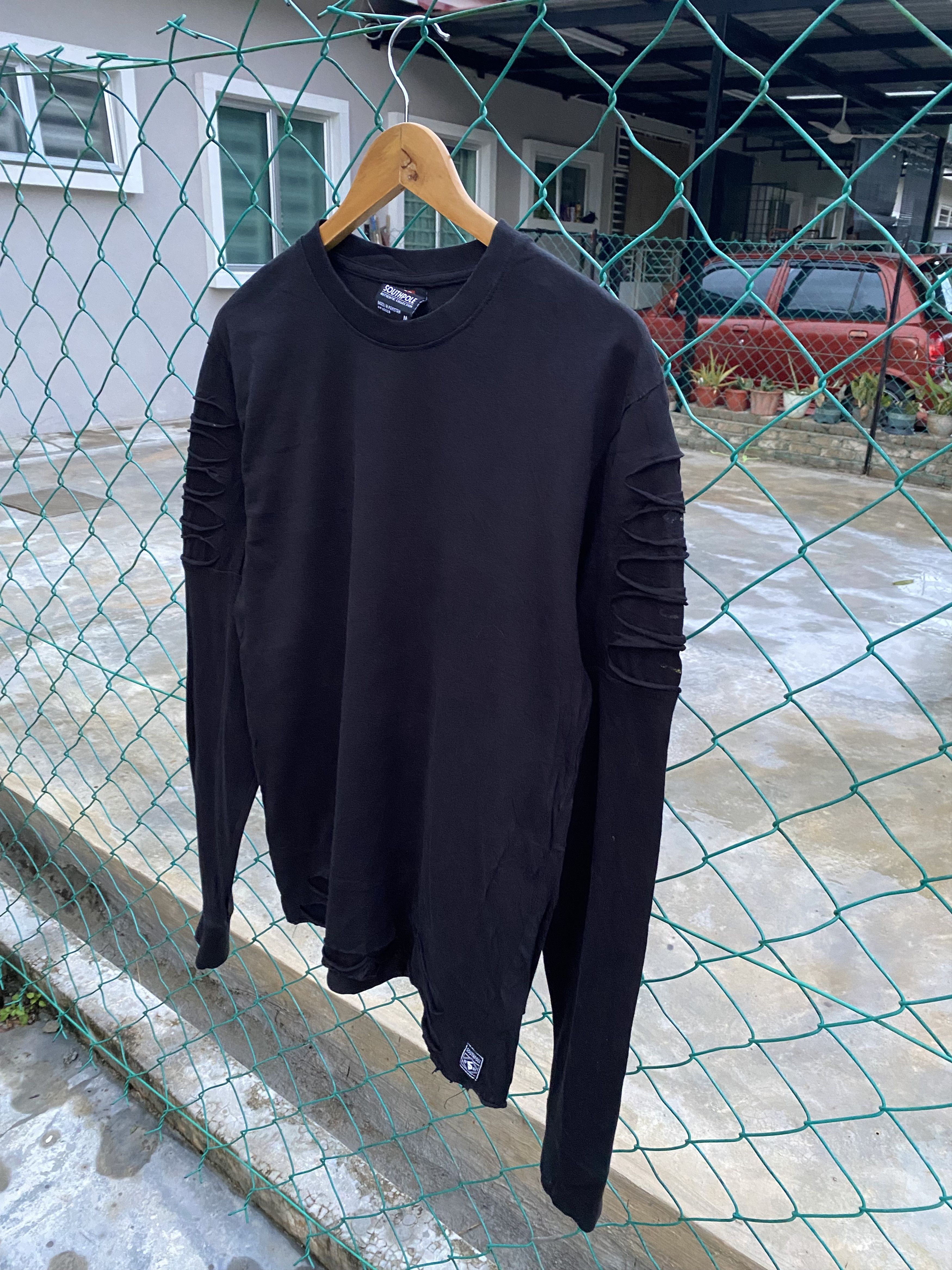 Southpole Southpole distressed punk style long sleeve tees Size US M / EU 48-50 / 2 - 4 Thumbnail