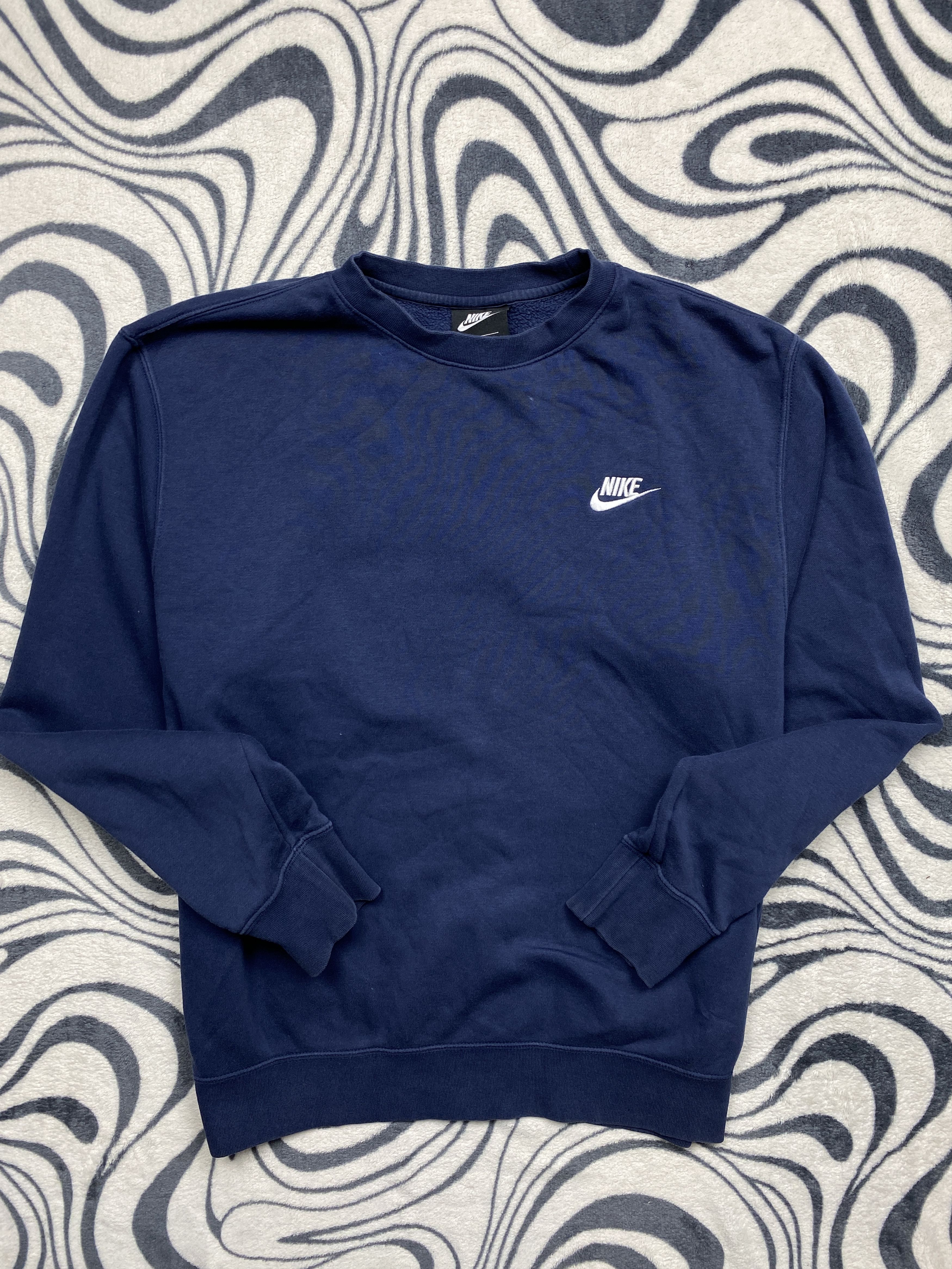 Nike Nike Mens Mini Logo Swoosh Sweatshirt Size US M / EU 48-50 / 2 - 1 Thumbnail