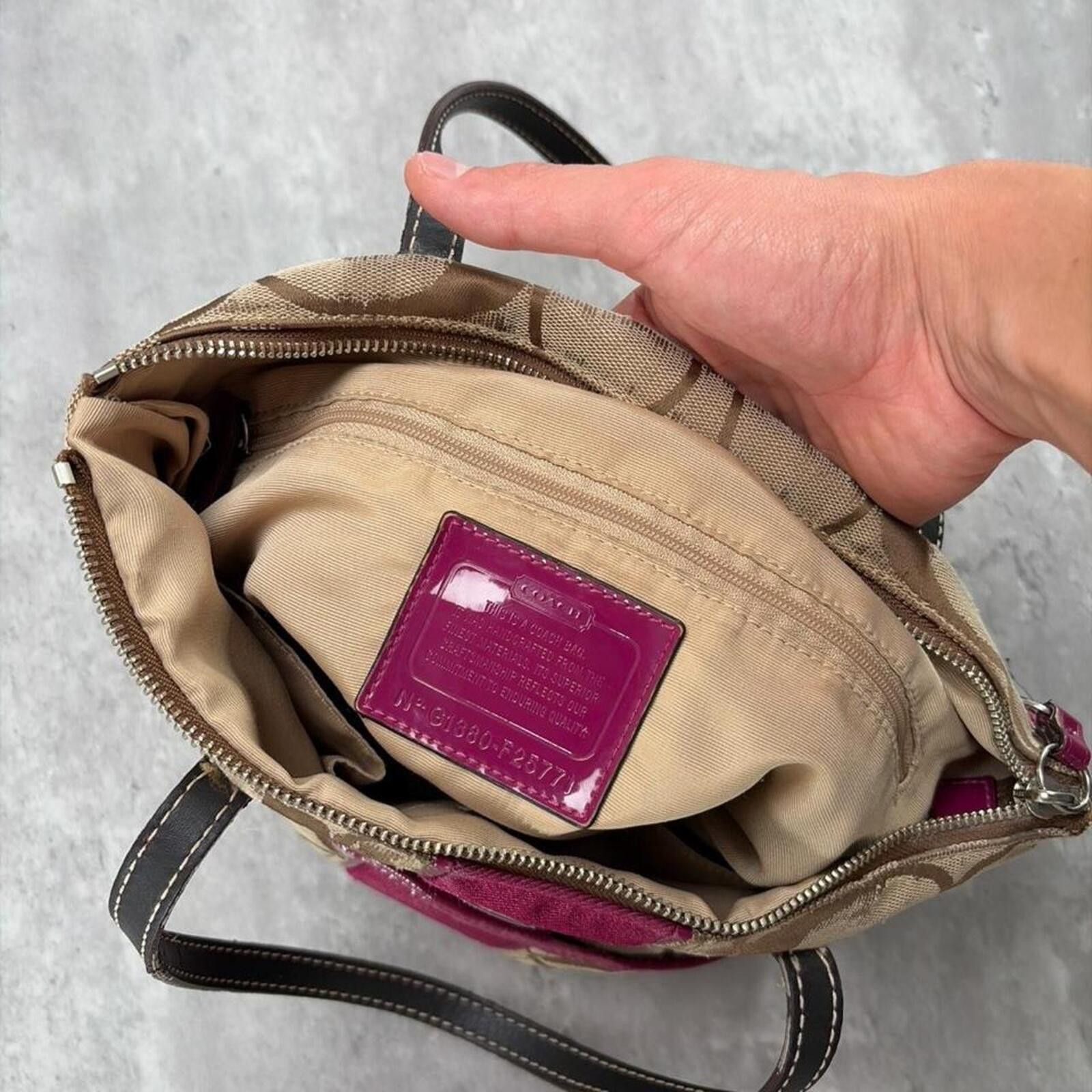 Coach Y2K Coach Signature Stripe Khaki Magenta Jacquard Tote Bag Size ONE SIZE - 6 Thumbnail