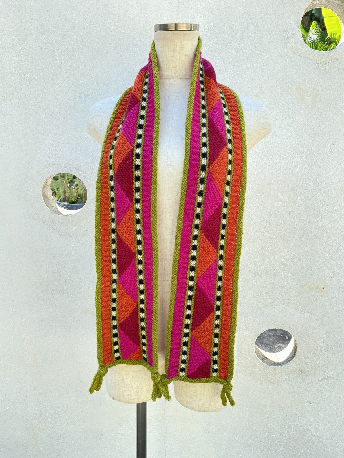 Designer Colorful Knit Fashion Scarf Size ONE SIZE - 1 Thumbnail