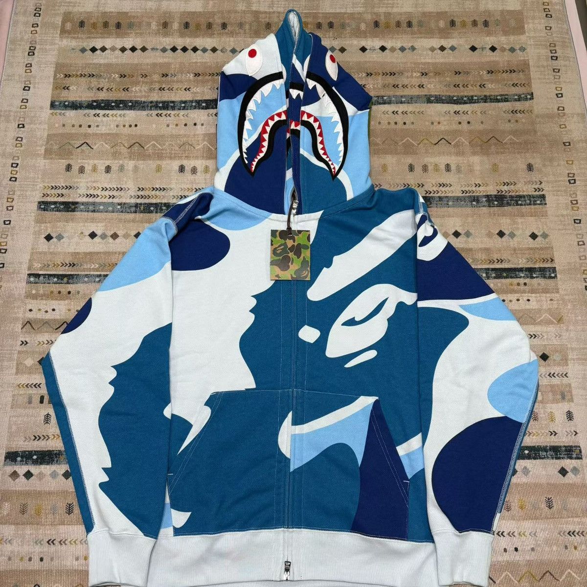 BAPE LIMITED CAMO SHARK FULL ZIP HOODIE
