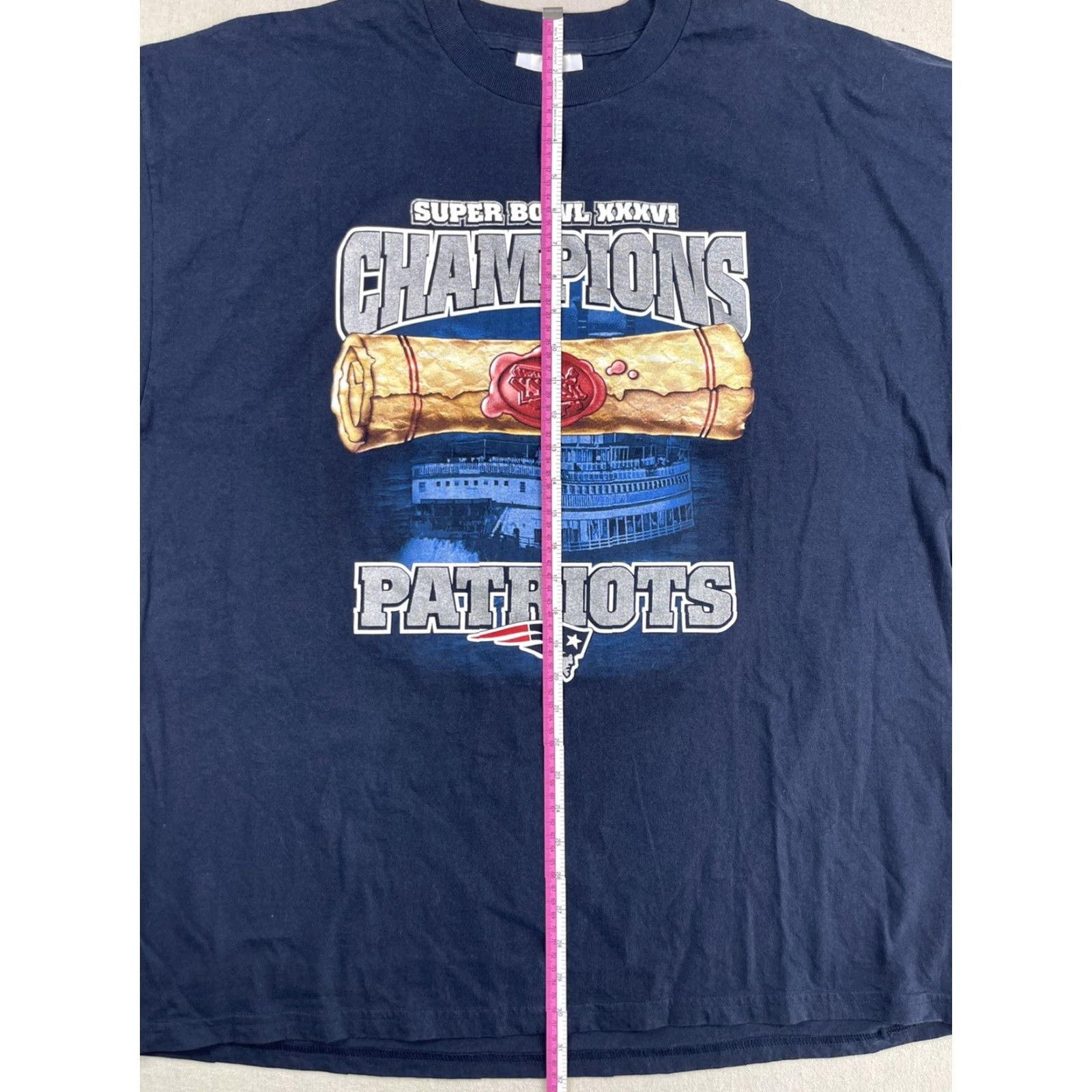NFL VINTAGE Tom Brady New England Patriots T-Shirt 2XL Blue Cotton Majestic Men Regular Short Sleeve Sports NFL Patriots 2001-2002 Season Size US XXL / EU 58 / 5 - 7 Thumbnail