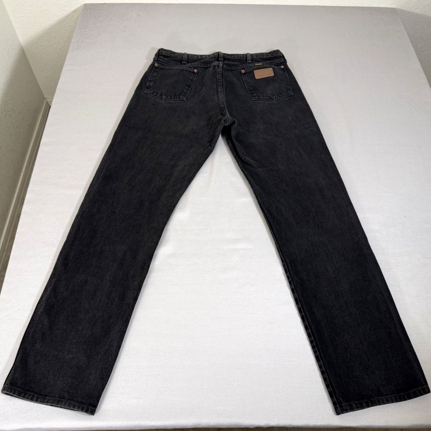 Wrangler VINTAGE Wrangler Jeans Mens 34x34 Black 13MWZ Straight Fit Denim Pants USA 90s Cowboy Charcoal Wash Size US 34 / EU 50 - 3 Thumbnail