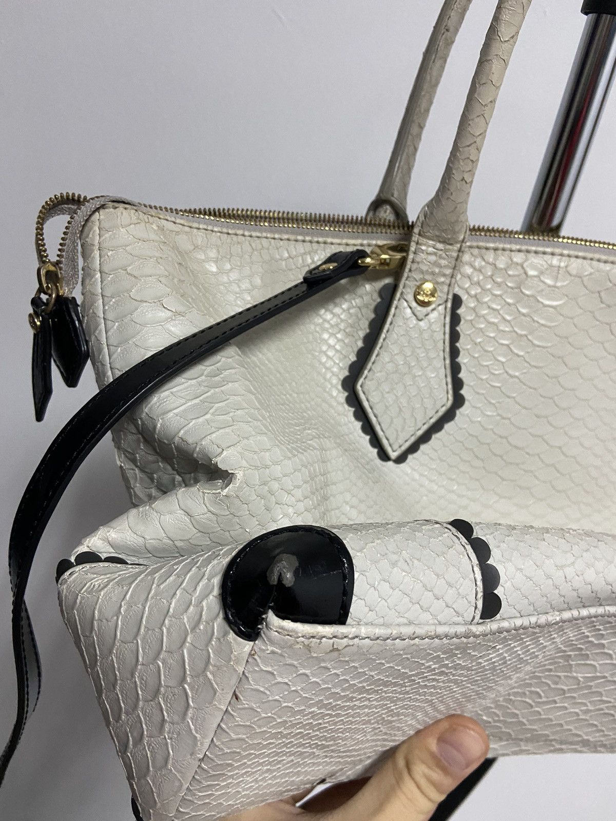 Vintage × Vivienne Westwood Vivienne Westwood python 🐍 big Logo Vintage Bag Luxury Size ONE SIZE - 12 Thumbnail