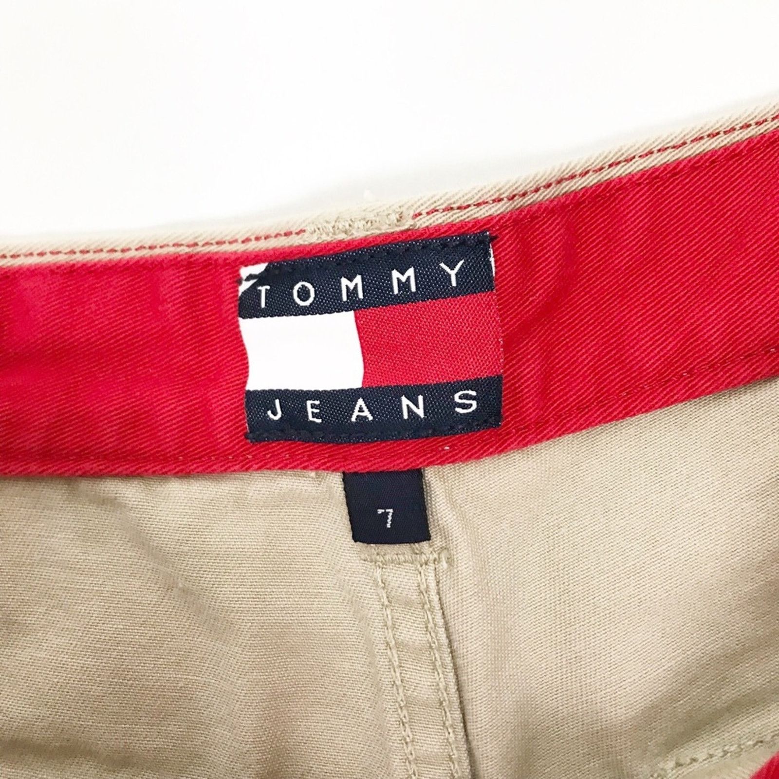 Tommy Hilfiger Tommy Hilfiger Khaki Shorts Size 28" / US 6 / IT 42 - 2 Thumbnail