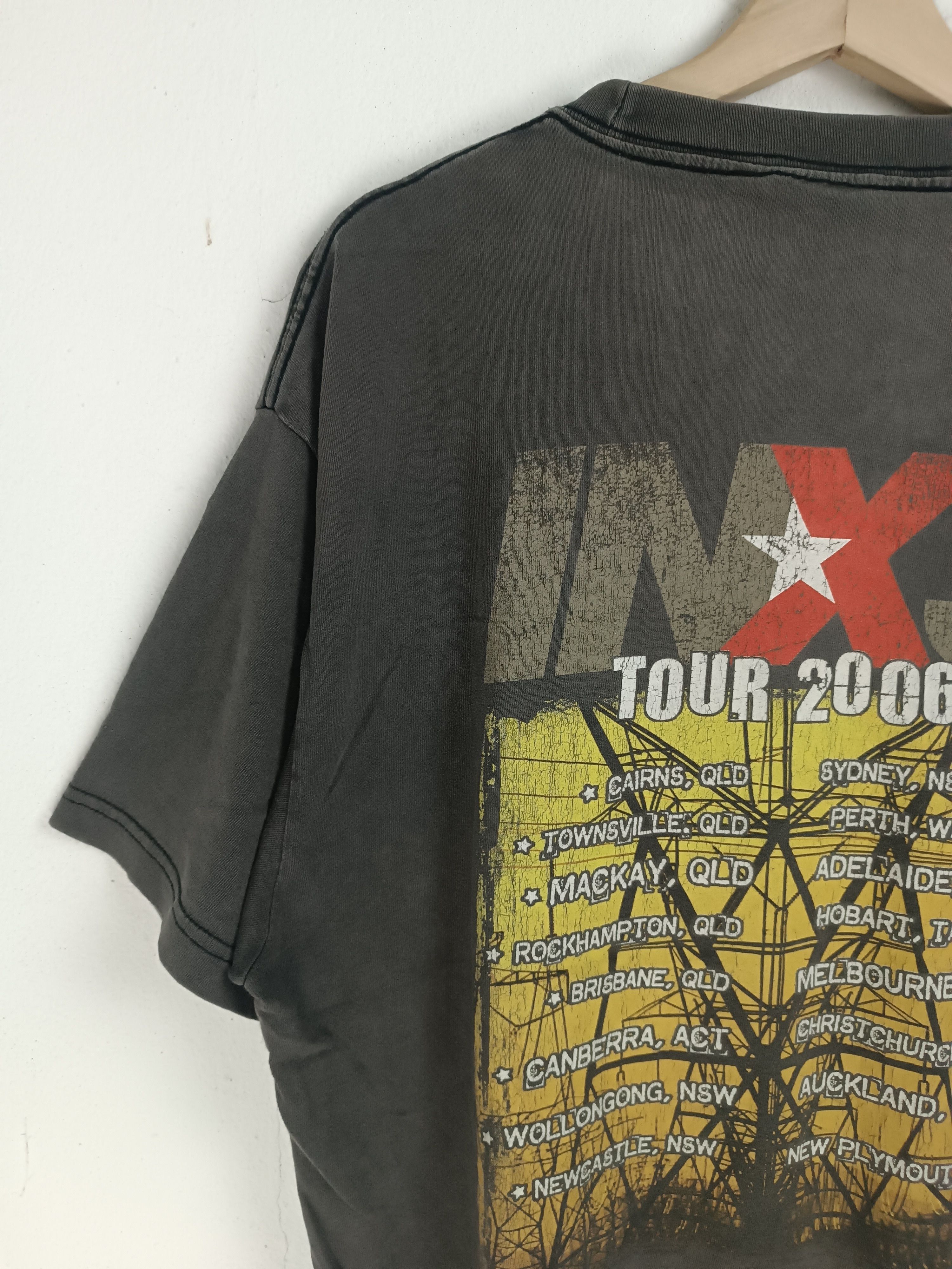 Band Tees THRASHED FADED VINTAGE 2006 INXS TOUR depeche joy Size US XL / EU 56 / 4 - 11 Thumbnail
