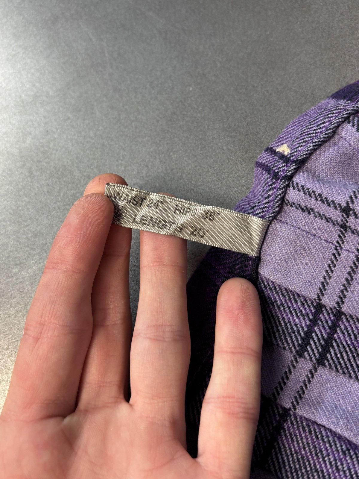 Marks & Spencer × Vintage 1960s Plaid Skirt Vintage St. Michaels England Tartan School Size 23" - 14 Thumbnail