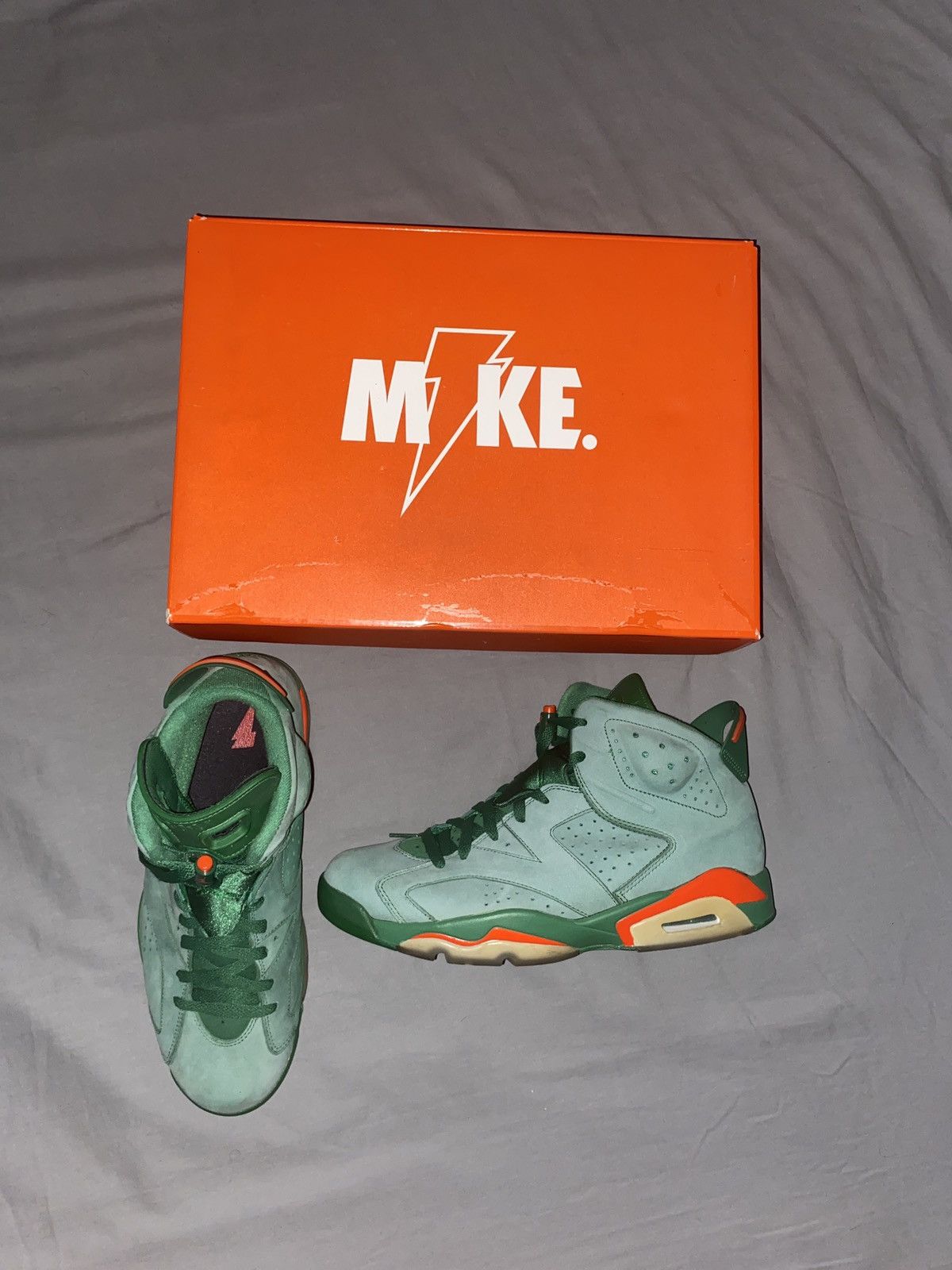 Jordan x gatorade box best sale