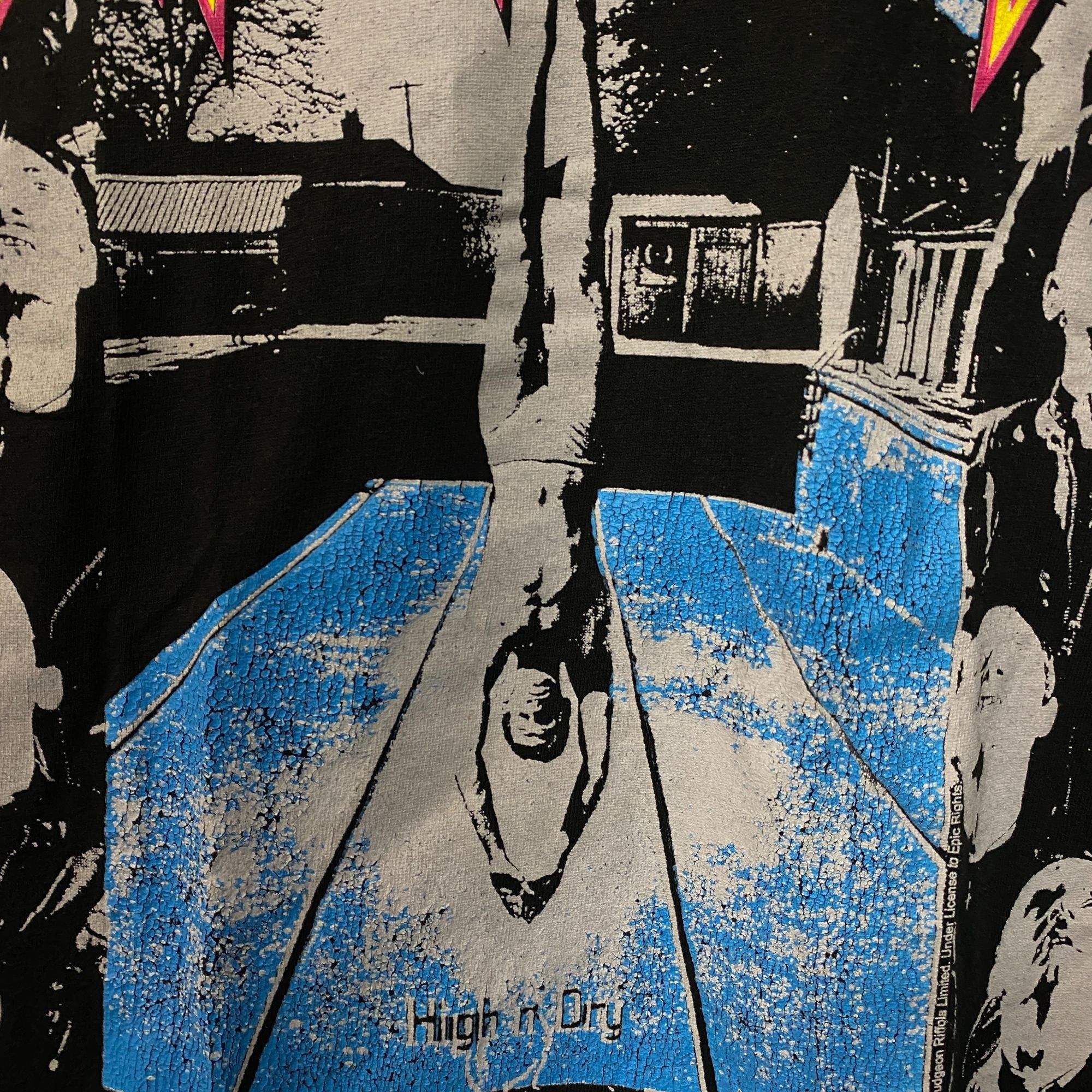Def Leppard Def Leppard "High 'n' Dry" Album Cover Rock Band T-Shirt Med Size US M / EU 48-50 / 2 - 4 Thumbnail
