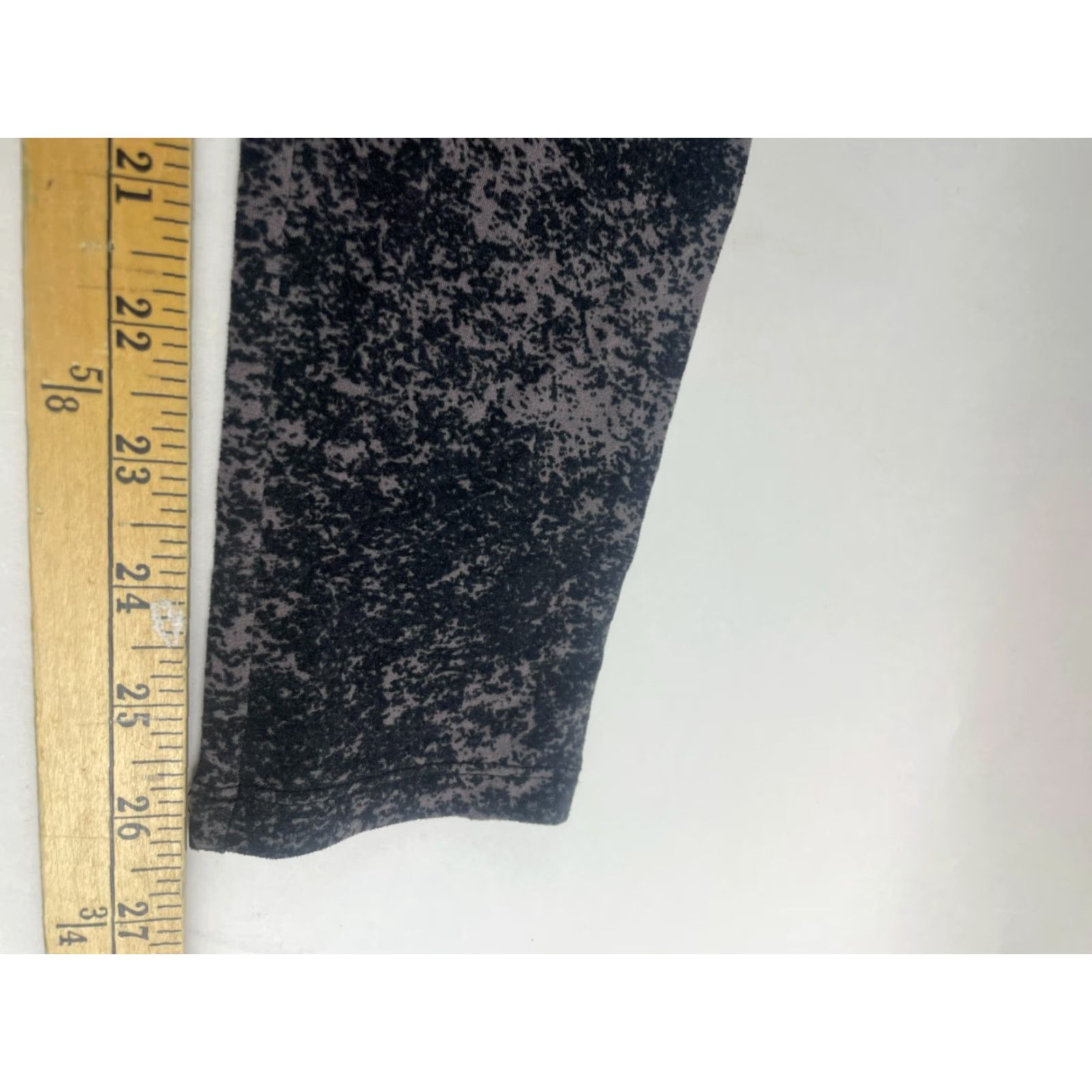Vintage Pink Rose Pants Women's Size Small Black Gray Granite Pull On Leggings Stretch Size 42" / US 20 - 5 Thumbnail