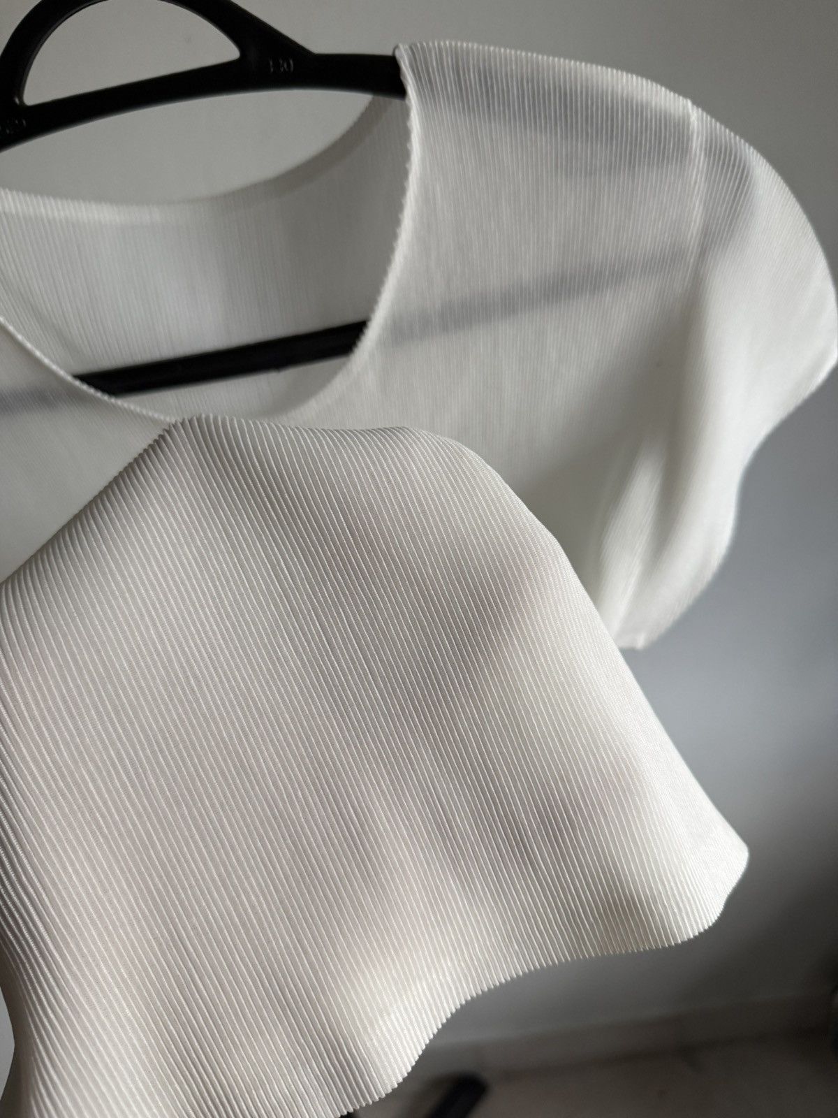 Pleats Please Issey Miyake Pleats please white shirt Size S / US 4 / IT 40 - 6 Thumbnail