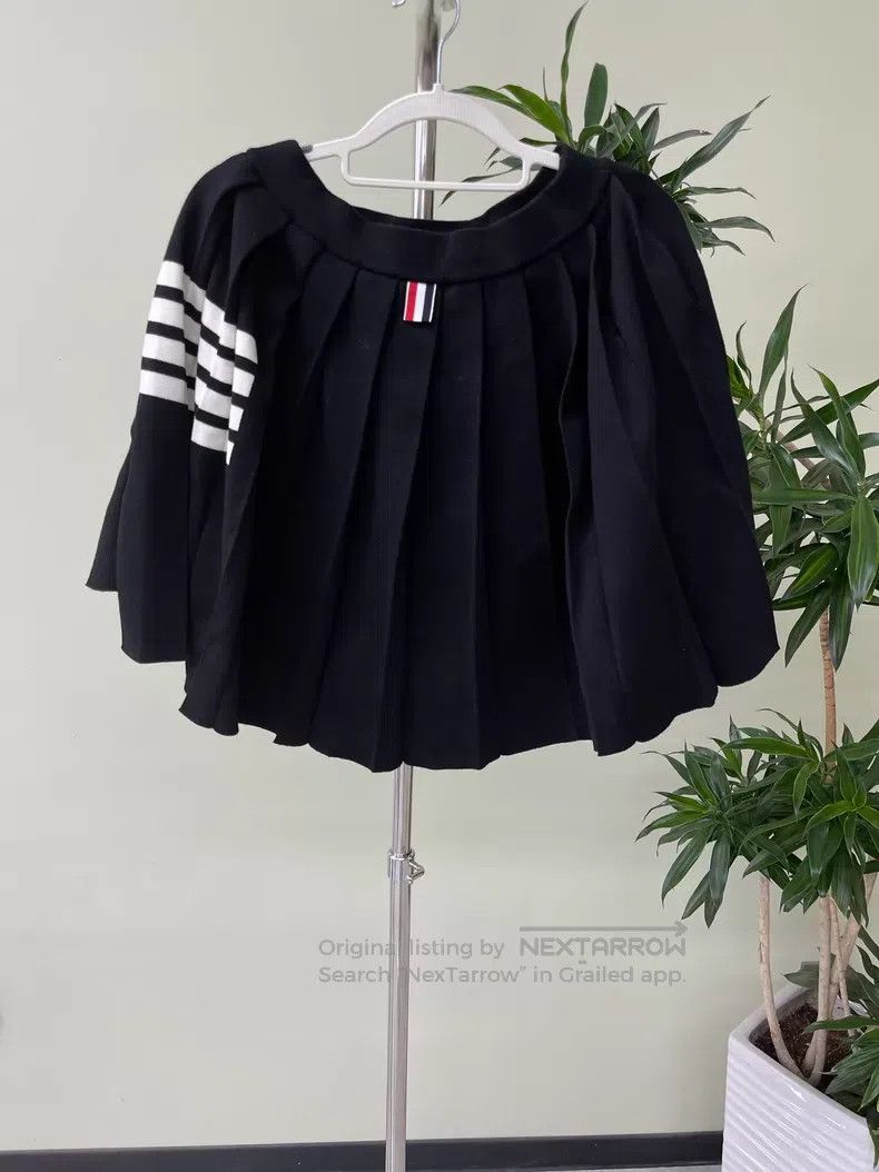 Thom Browne Thom Browne Black Pleated Skirt, Wool Blend Size 25" / US 0 / IT 36 - 1 Thumbnail