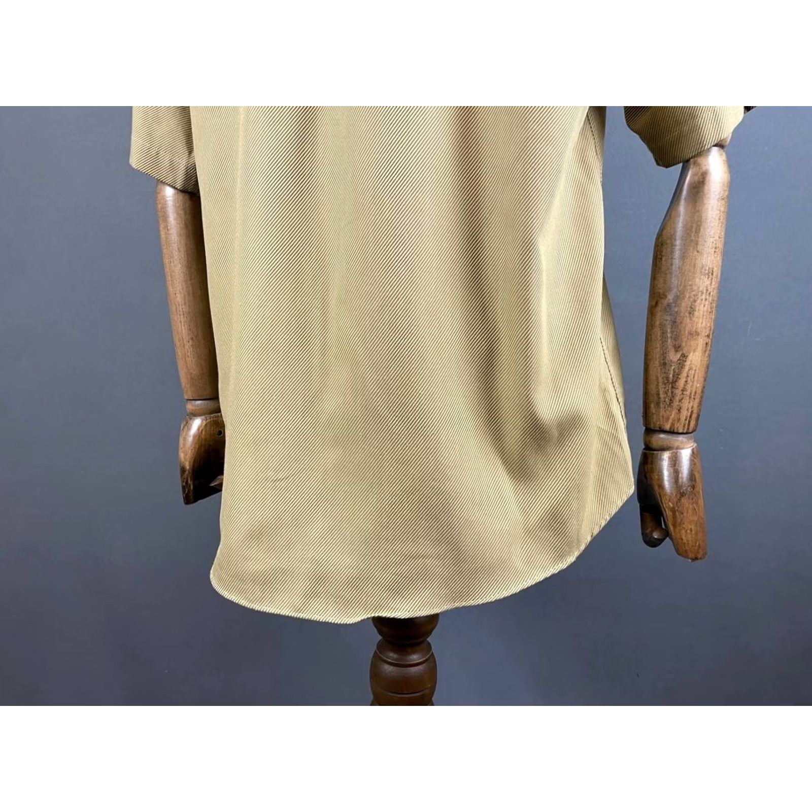Valentino Valentino Shirt Mens 16 Brown Chemises Casual Size Cotton Short Sleeve Button Size US L / EU 52-54 / 3 - 7 Thumbnail