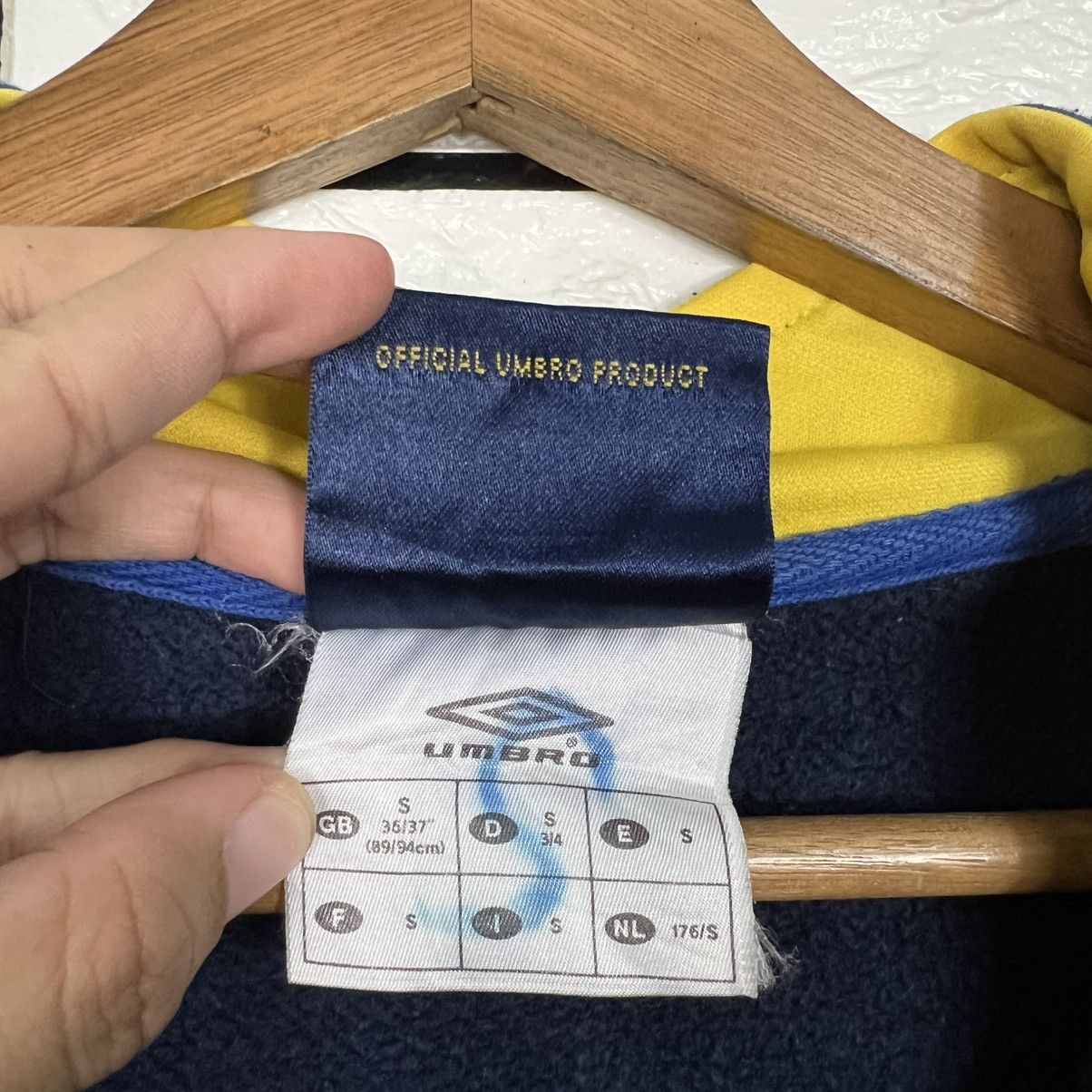 Umbro UMBRO SvFF Sweden Football Club HalfZip Sweatshirt 4076-C185 Size US S / EU 44-46 / 1 - 13 Thumbnail