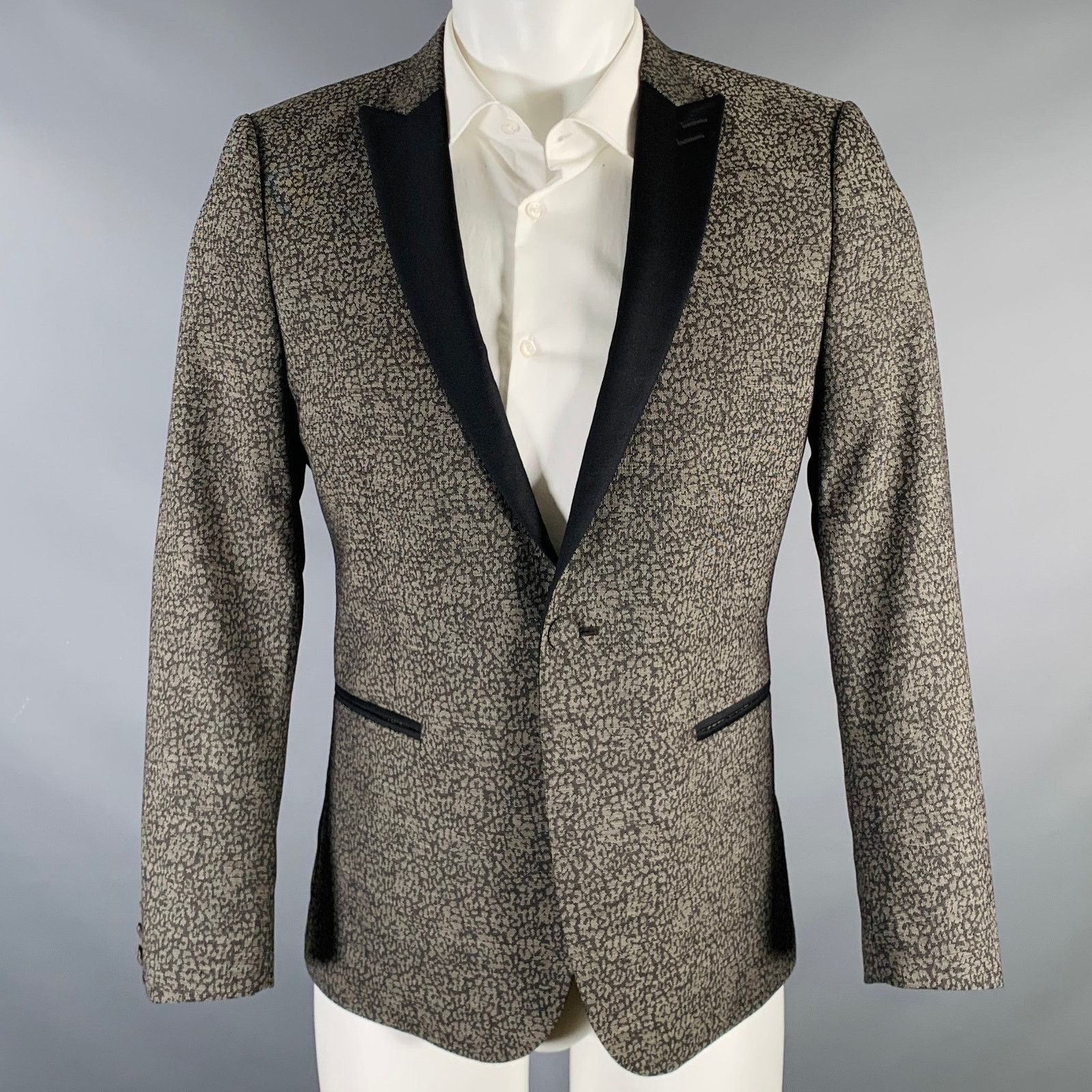The Kooples Size 38 Grey Black Cotton Blend Peak Lapel Sport Coat Size 38R - 1 Thumbnail