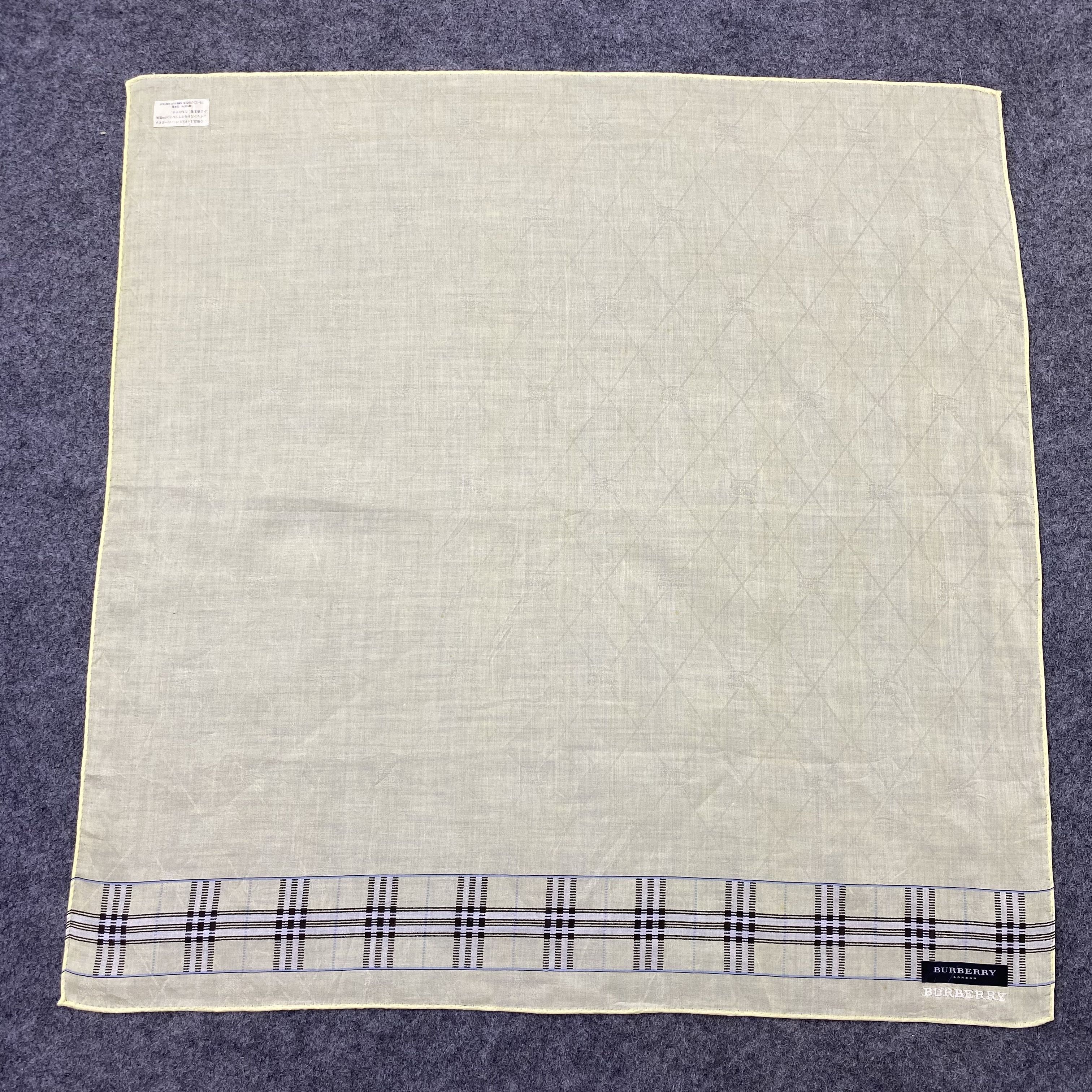 Burberry Burberry Handkerchief Neckerchief Bandana-B1644 Size ONE SIZE - 3 Thumbnail