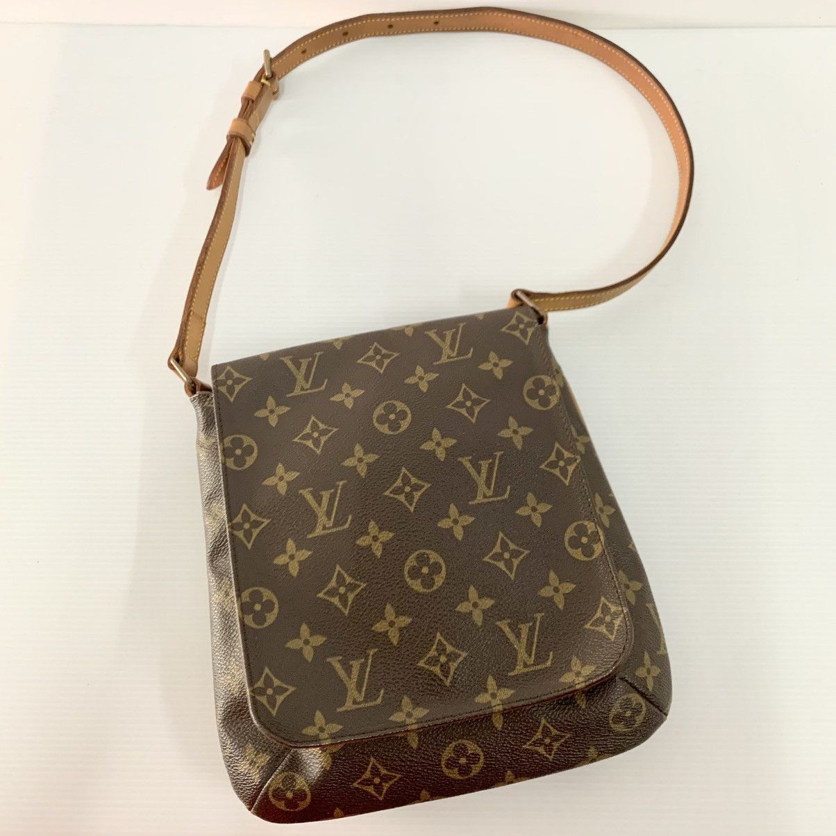 Louis Vuitton Louis Vuitton Monogram Musette Pm Bag Pre-Owned Size ONE SIZE - 2 Thumbnail
