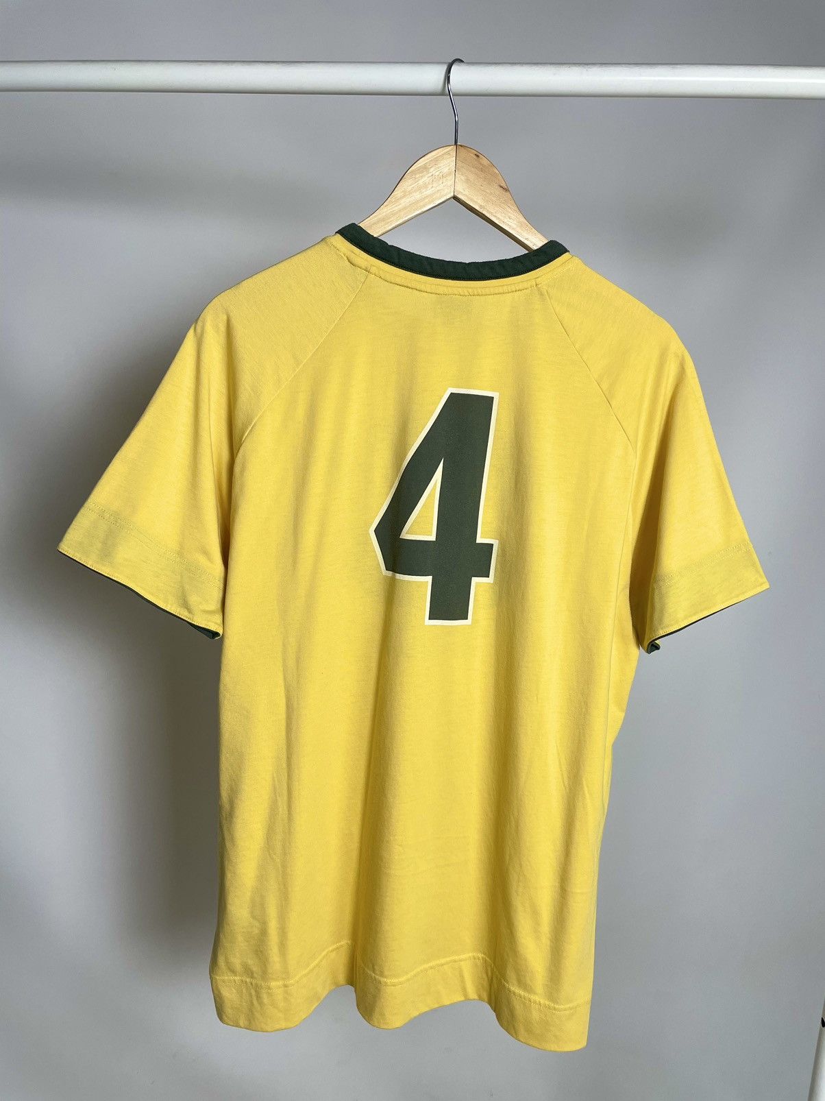 Nike Nike 🇧🇷 Vintage Oregon track yellow green jersey tee shirt Size US XL / EU 56 / 4 - 10 Thumbnail