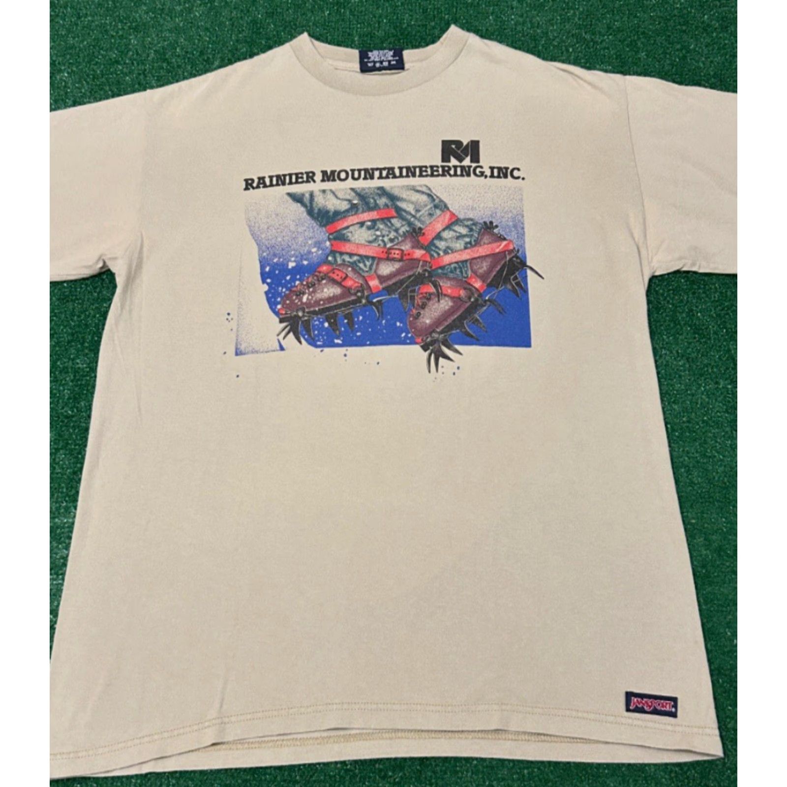 Jansport VINTAGE Mountaineering Mountain Gear VTG Shirt Mens Size Large USA Rainier 90s Beige T-Shirt Sleeved Short Shirt Mens Size US L / EU 52-54 / 3 - 4 Thumbnail