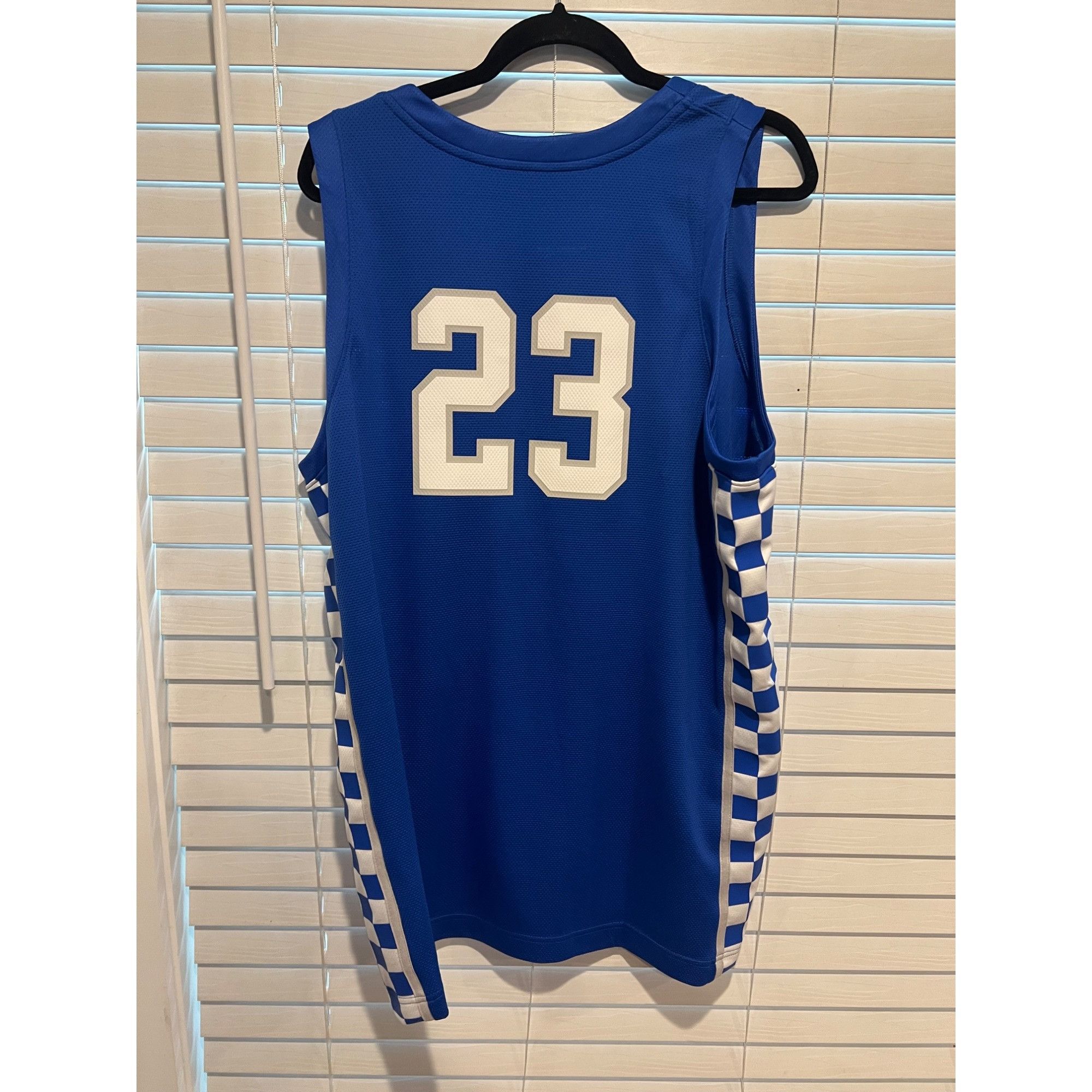 Nike NIKE KENTUCKY WILDCATS BLUE LIMITED NO23 JERSEY - Size L Size US L / EU 52-54 / 3 - 5 Thumbnail
