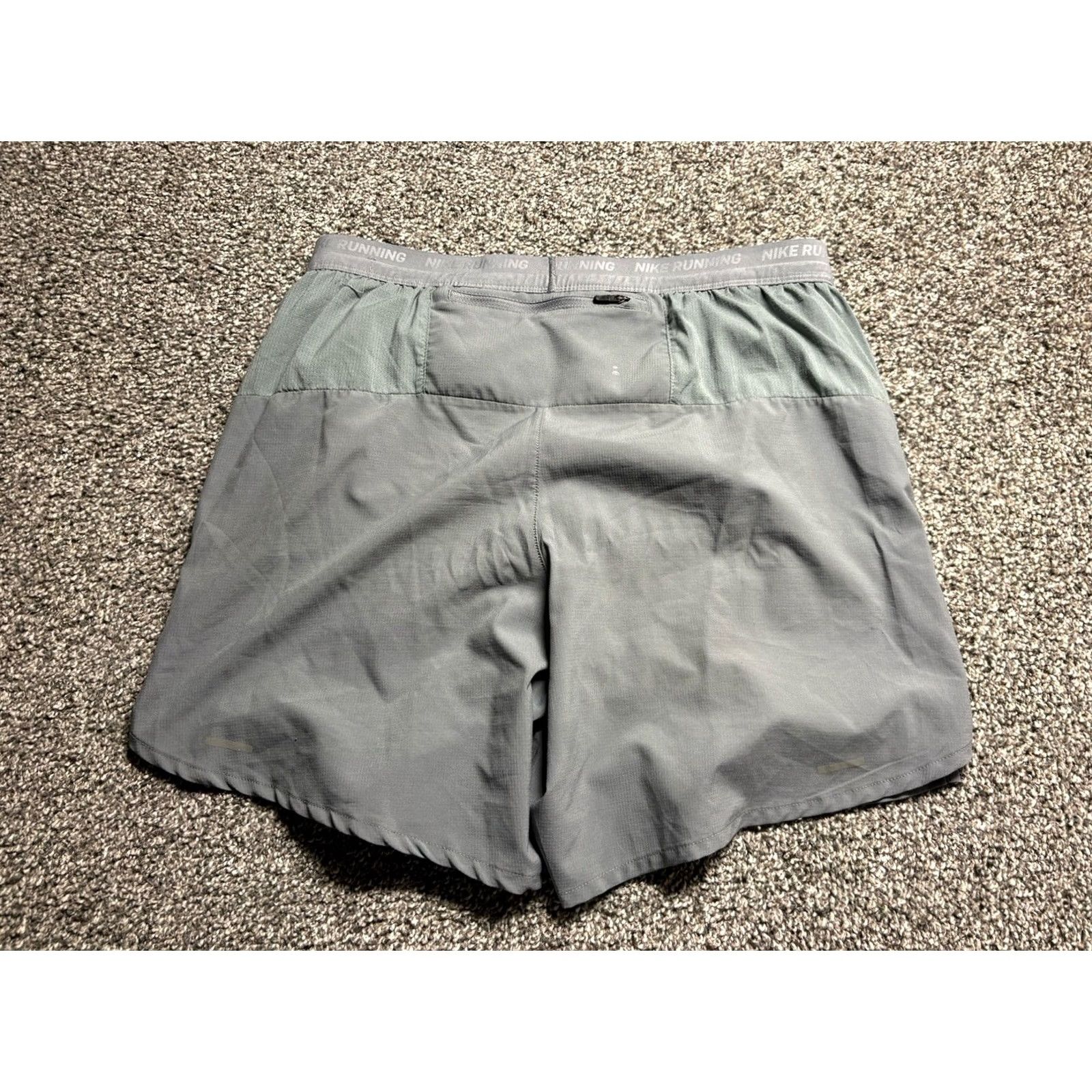 Nike Nike Flex Stride Running Shorts Mens Medium Gray 7” Brief Lined Gym DM4761 Size US 31 - 2 Thumbnail