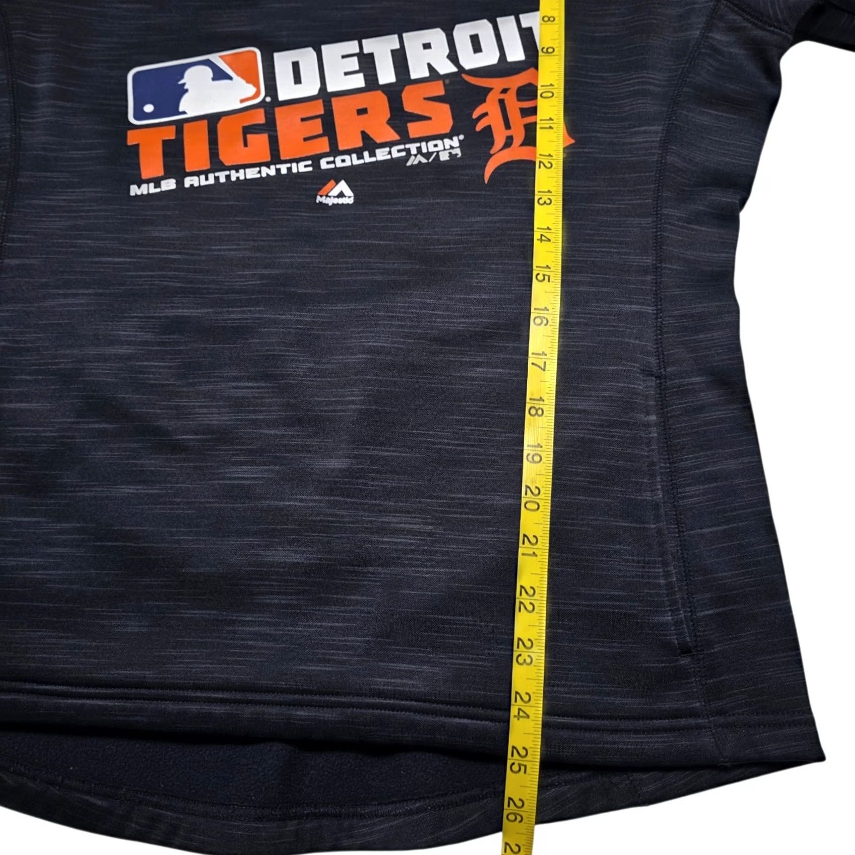 Vintage VINTAGE Detroit Tigers Majestic Fan Fashion Women’s 1/4 Quarter Zip Pullover Large Size L / US 10 / IT 46 - 3 Thumbnail