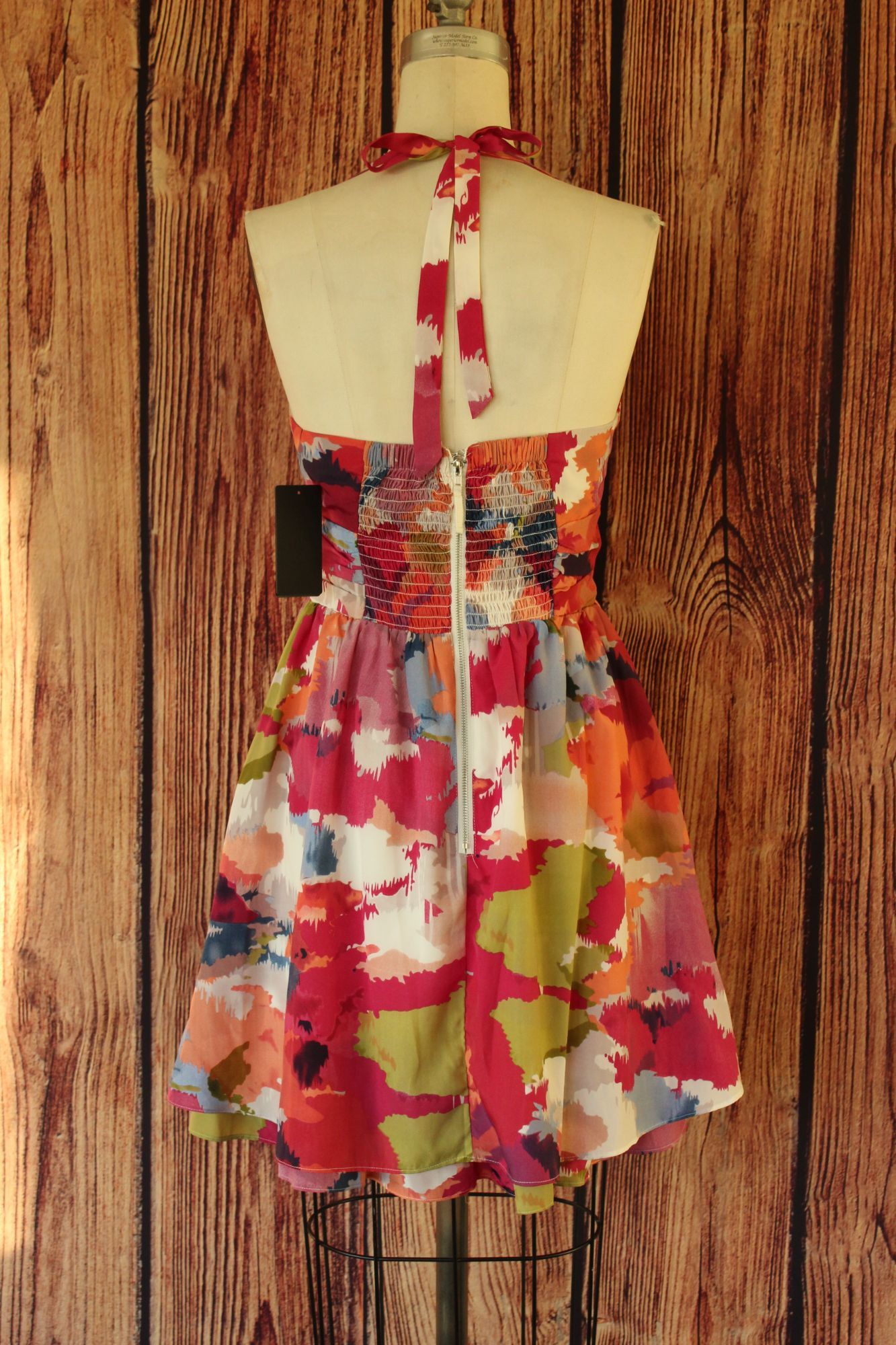 Guess Guess womens mini Dress, New with tags, Veronica Watermark, Size M / US 6-8 / IT 42-44 - 11 Thumbnail