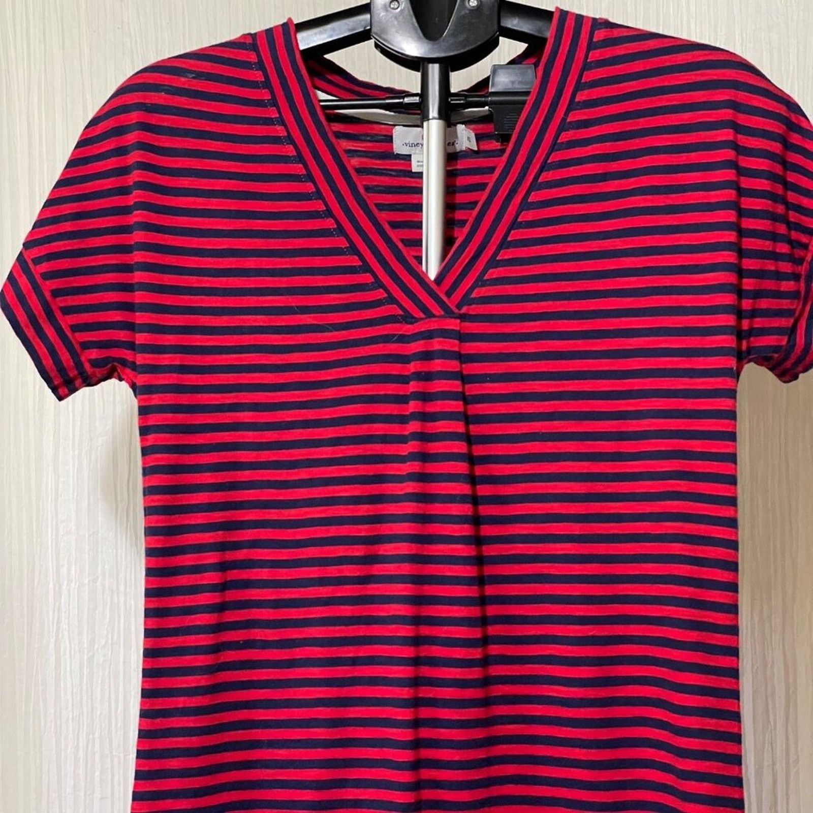 Vineyard Vines Vineyard Vines Dress Women's XS Stripe Knit V-Neck T-Shirt Size XS / US 0-2 / IT 36-38 - 2 Thumbnail