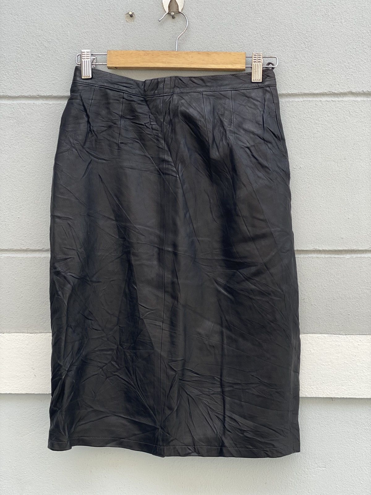Hanae Mori Vintage 80s Hanae Mori Paris Bright Skirt black leather Size 26" / US 2 / IT 38 - 4 Thumbnail