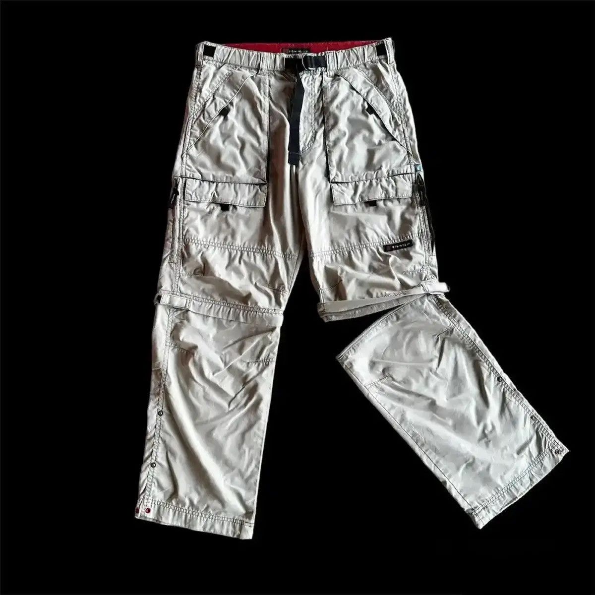JNCO STEALS🔥THRILLER CARGO BAGGY MULTIPOCKET PARACHUTE ( 2 in 1) Size US 33 - 1 Thumbnail