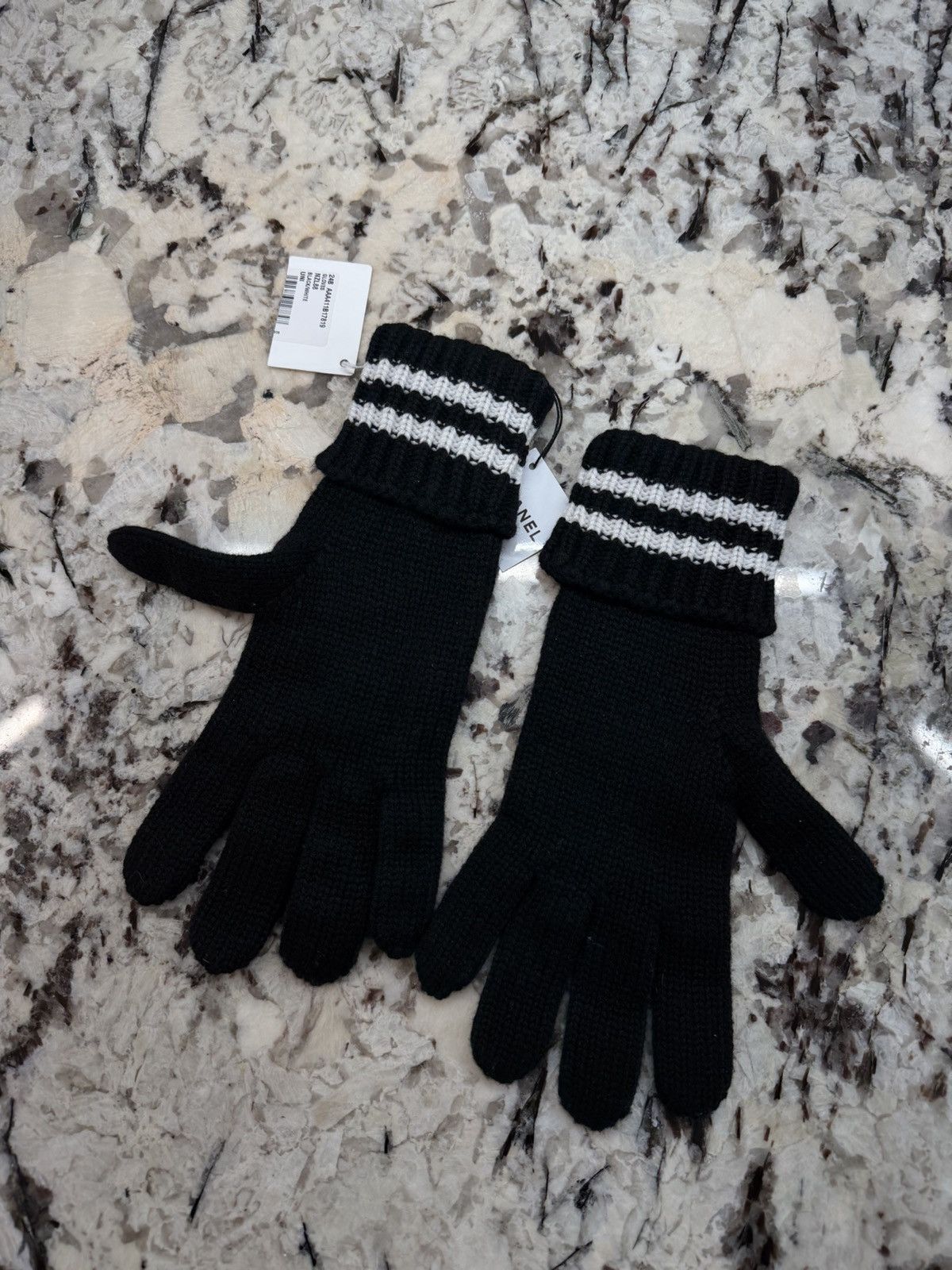 Chanel Chanel Gloves Black White Size ONE SIZE - 3 Thumbnail
