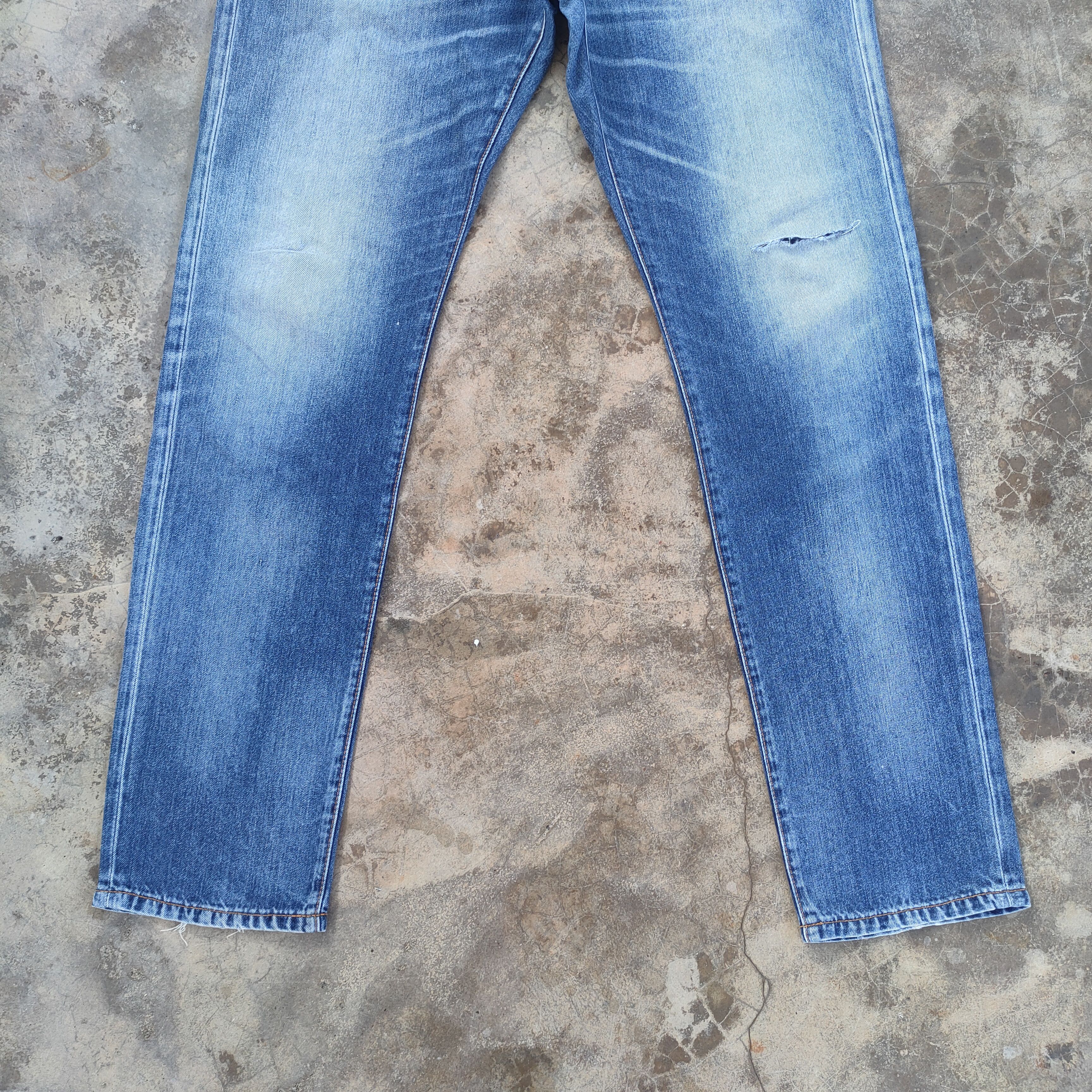 Jean × Numbers × Vintage VINTAGE B NUMBER DISTRESSED FADED JEANS PANTS Size US 33 - 3 Thumbnail
