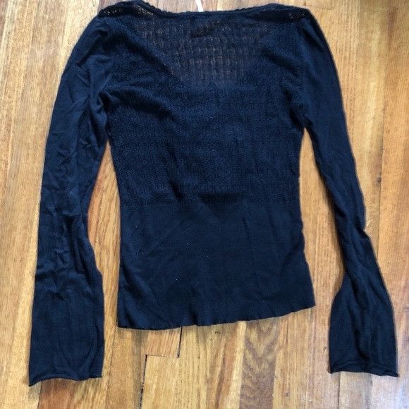 Free People Free People Black Crochet Ruffle Button Sweater L Size L / US 10 / IT 46 - 2 Thumbnail