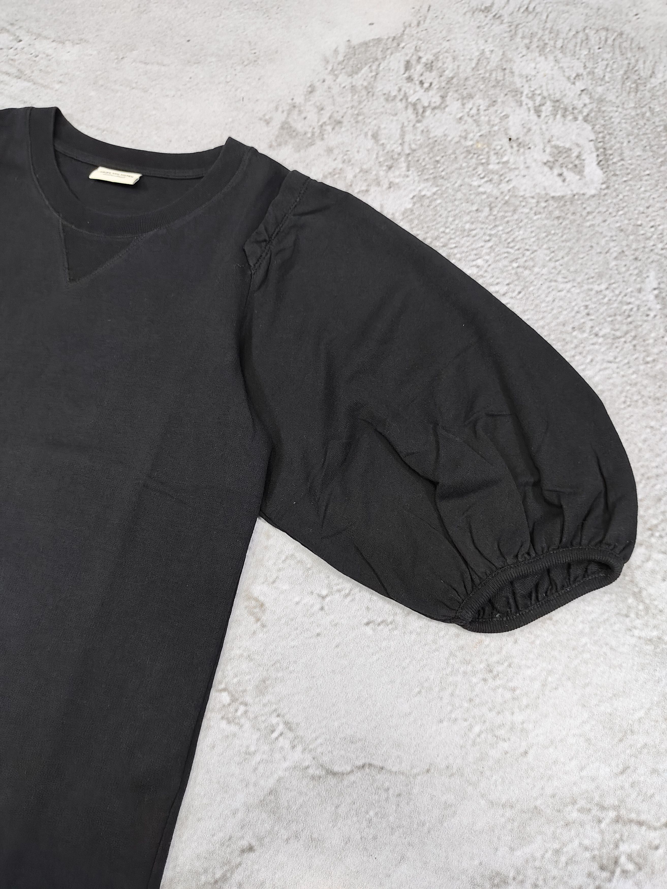 Dries Van Noten Dries Van Noten- Minimalist Structured Balloon Sleeve Tshirt Size S / US 4 / IT 40 - 6 Thumbnail