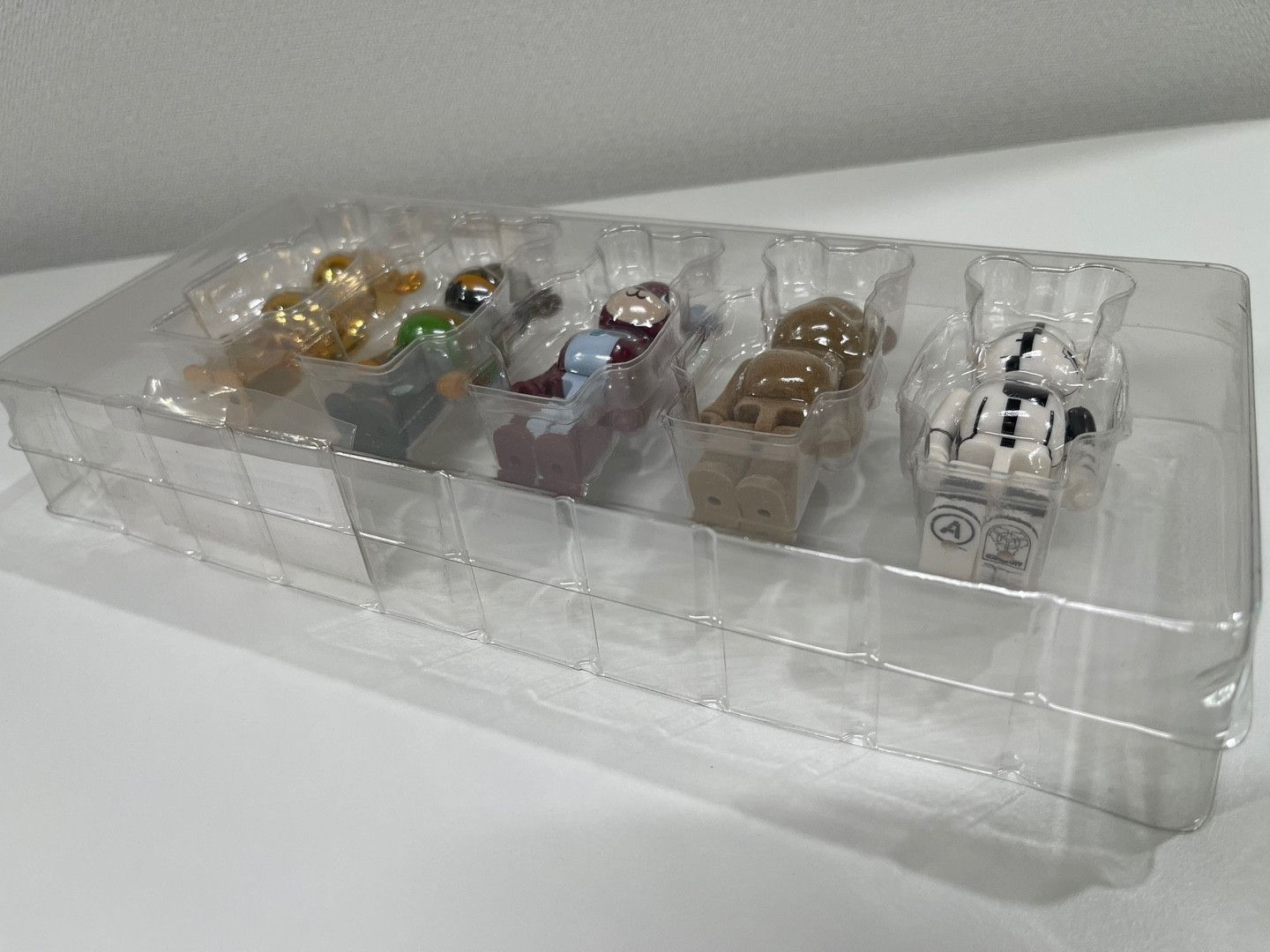Medicom Toy BE@RBRICK WORLD WIDE TOUR AT NYC 100% 5 SET Size ONE SIZE - 5 Thumbnail