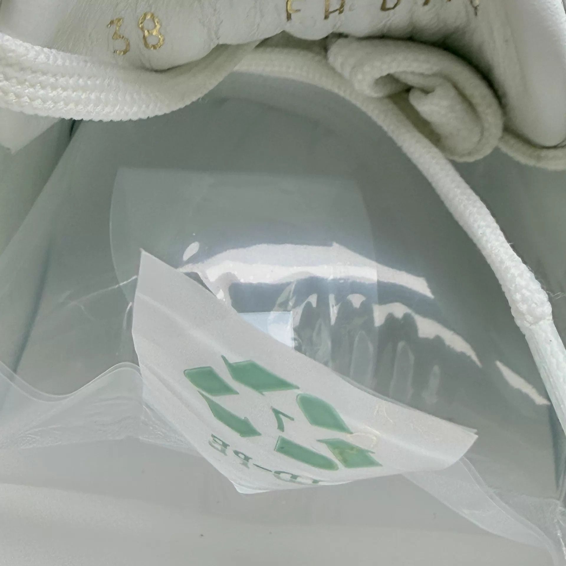 Louis Vuitton Louis Vuitton Kitten Print Lace-Up Sneaker 38 99 New Size US 7.5 / IT 37.5 - 7 Thumbnail