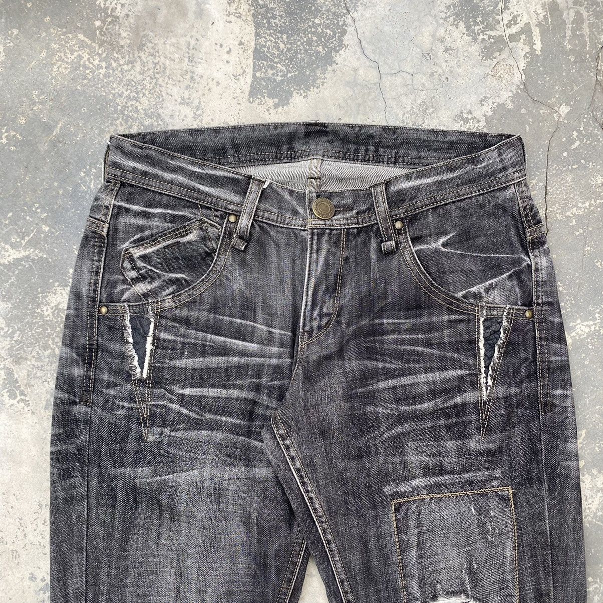 If Six Was Nine 🔥RATTLE TRAP🔥 distressed dark jeans Size US 32 / EU 48 - 2 Thumbnail