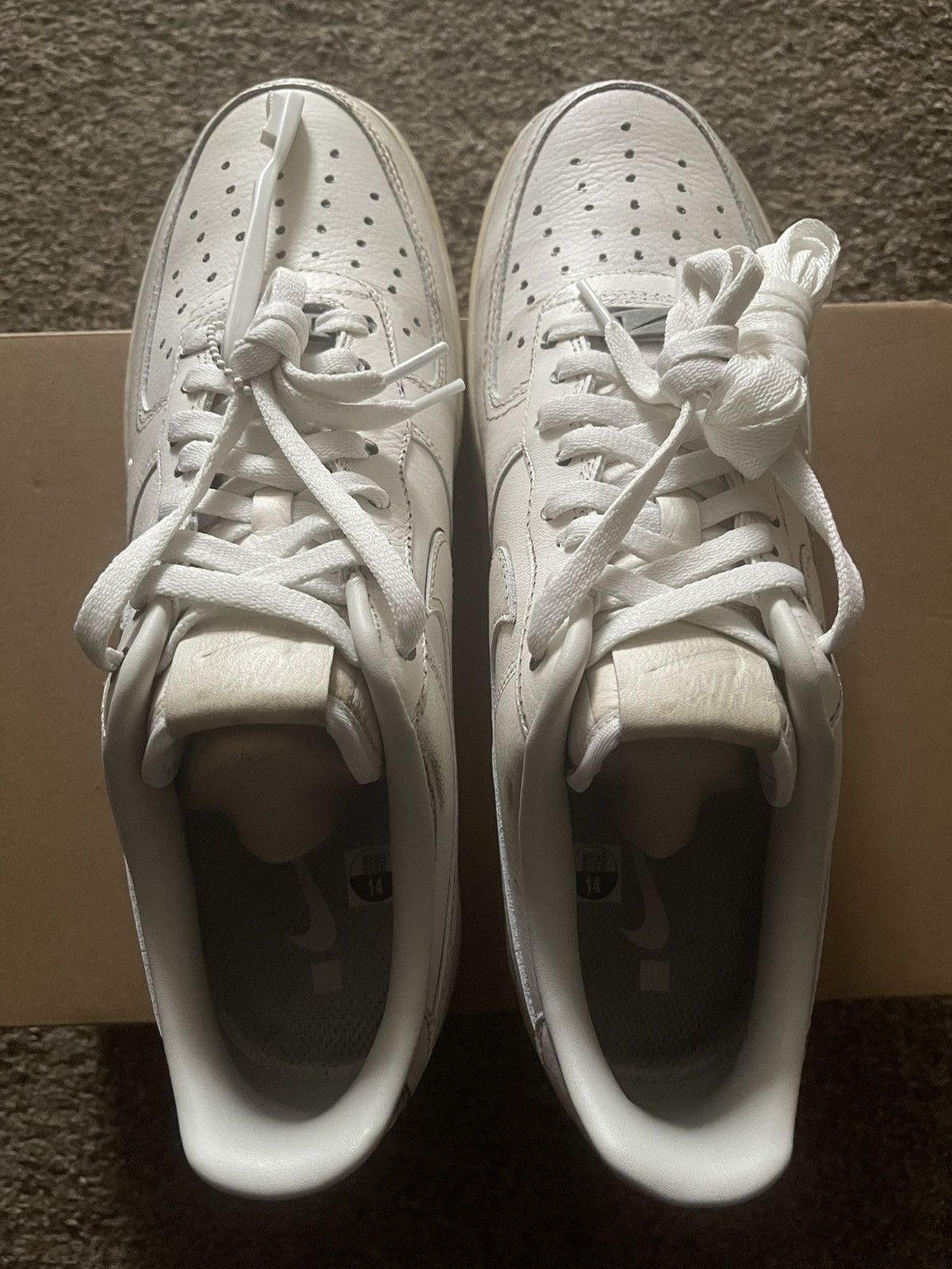 Nike *New* Nike Air Force 1 Dirty Triple White Size US 14 / EU 47 - 5 Thumbnail