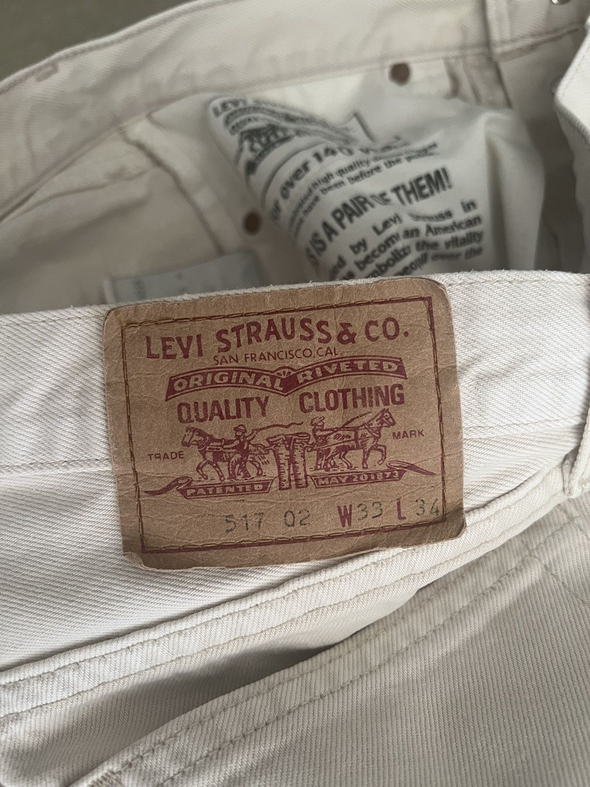 Levi's Levi’s 517 Denim Pants in Cream Size US 33 - 7 Thumbnail