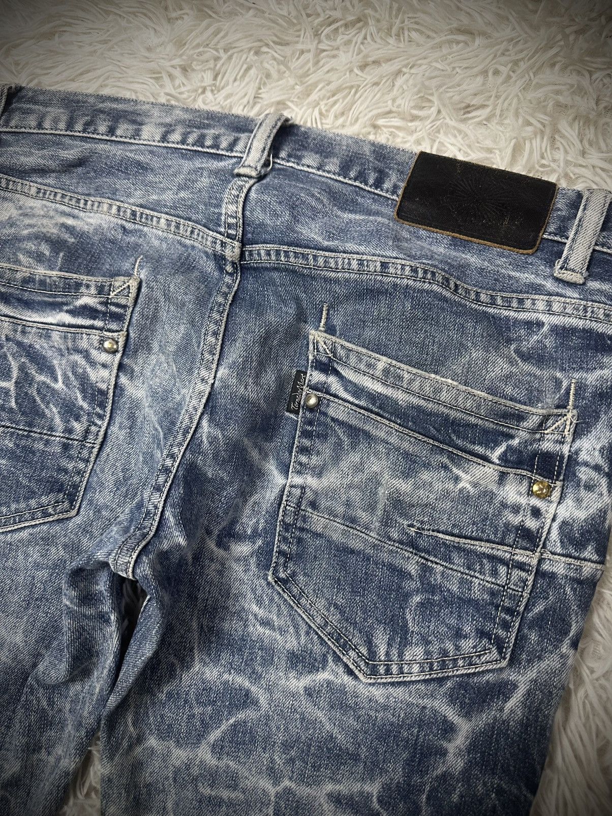 Tornado Mart rare 2000s tornado mart spiral distressed flare denim jeans Size US 32 / EU 48 - 10 Thumbnail
