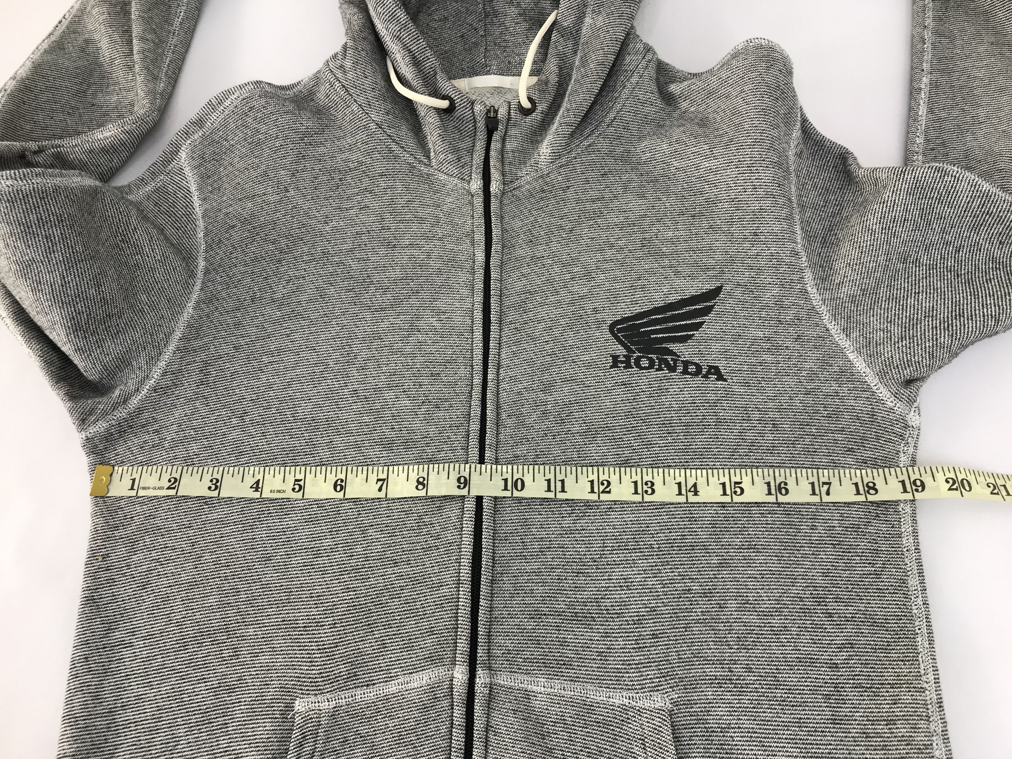 GU × Honda Sweatshirt Honda X Gu Big Logo Zipper Up Hoodie Style Size US M / EU 48-50 / 2 - 9 Thumbnail