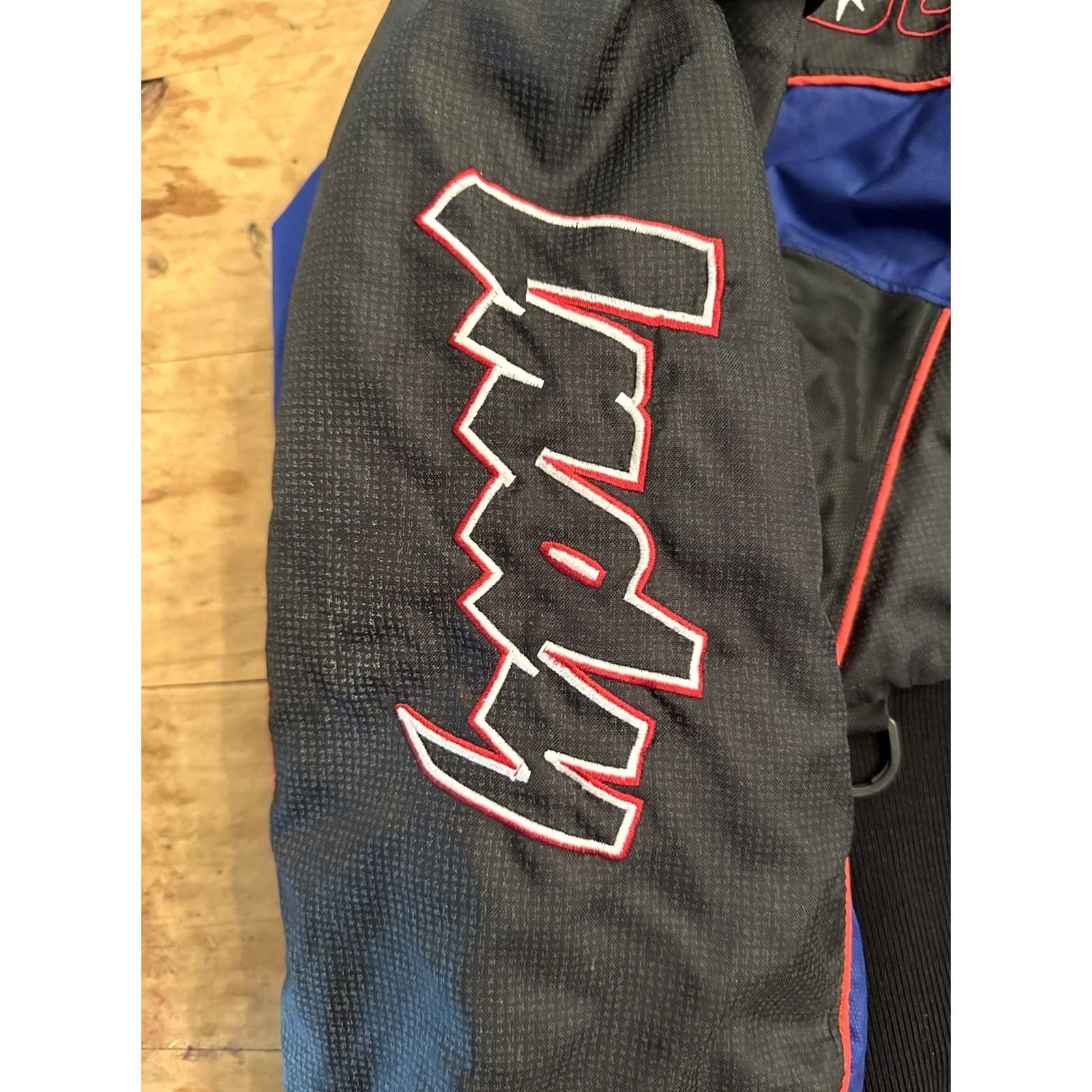 Vintage VINTAGE Polaris Indy Women's Jacket Coat Thermoloft Blue & Black Graphic Large Size L / US 10 / IT 46 - 2 Thumbnail