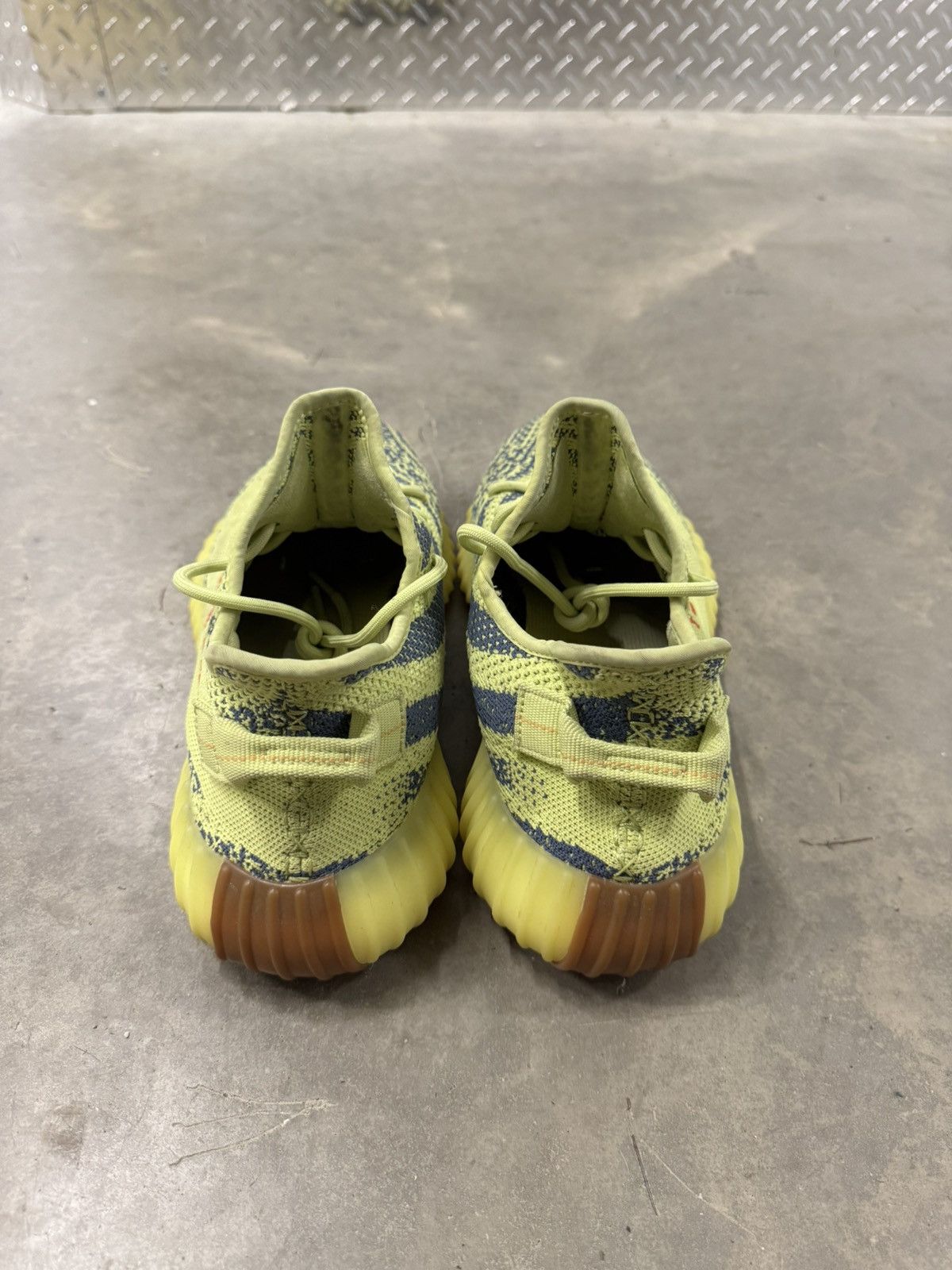 Adidas × Kanye West Adidas Yeezy 350 V2 Semi Frozen Yellow Size 10.5 Size US 10.5 / EU 43-44 - 5 Thumbnail