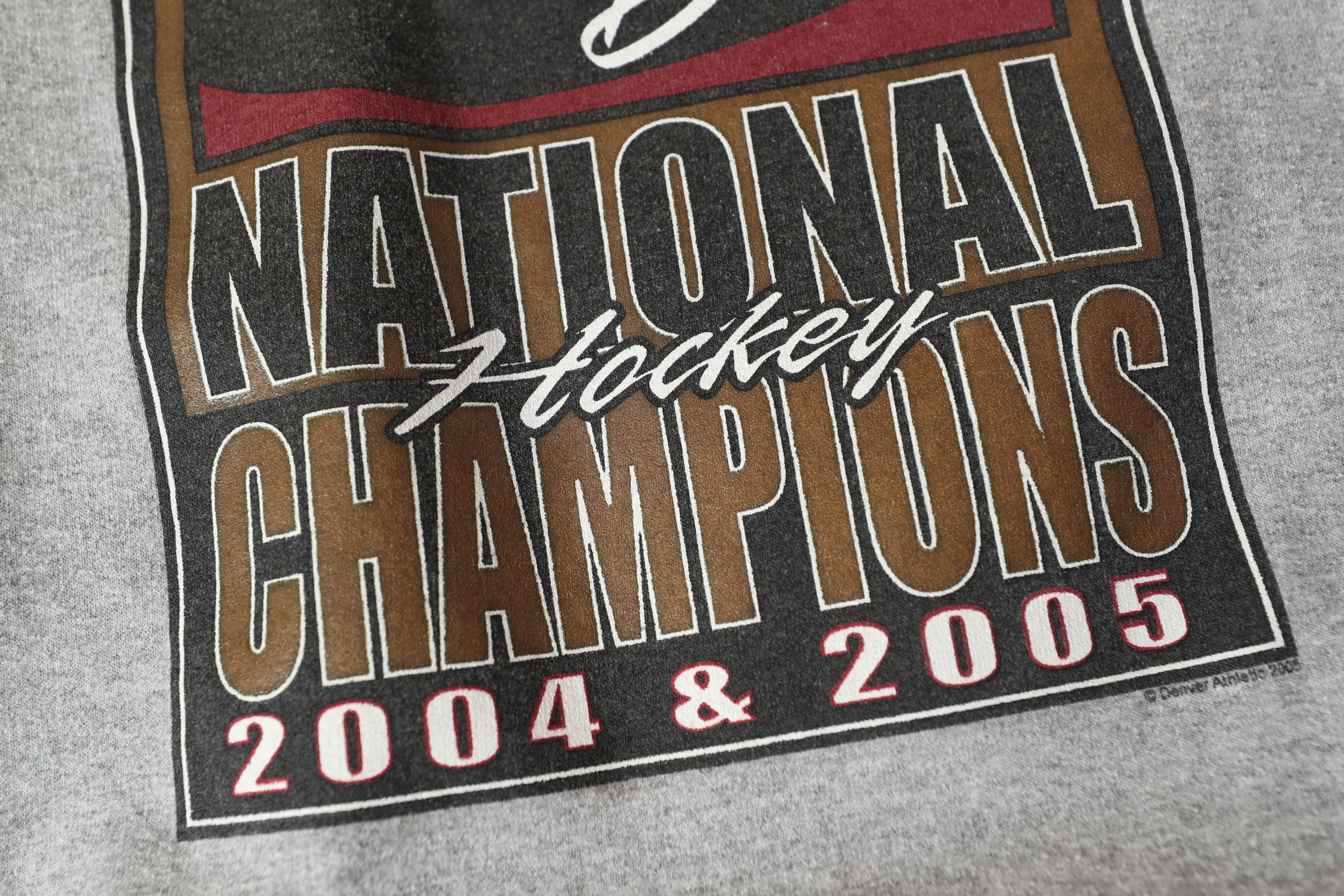 Gildan Pioneer Hockey Back to Back National Champs 04 & 05 (XXL) Size US XXL / EU 58 / 5 - 6 Thumbnail