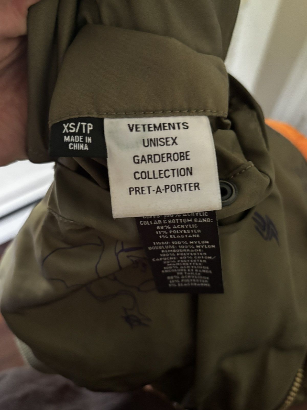 Vetements Vetements limited edition doodle bomber Size US M / EU 48-50 / 2 - 8 Thumbnail