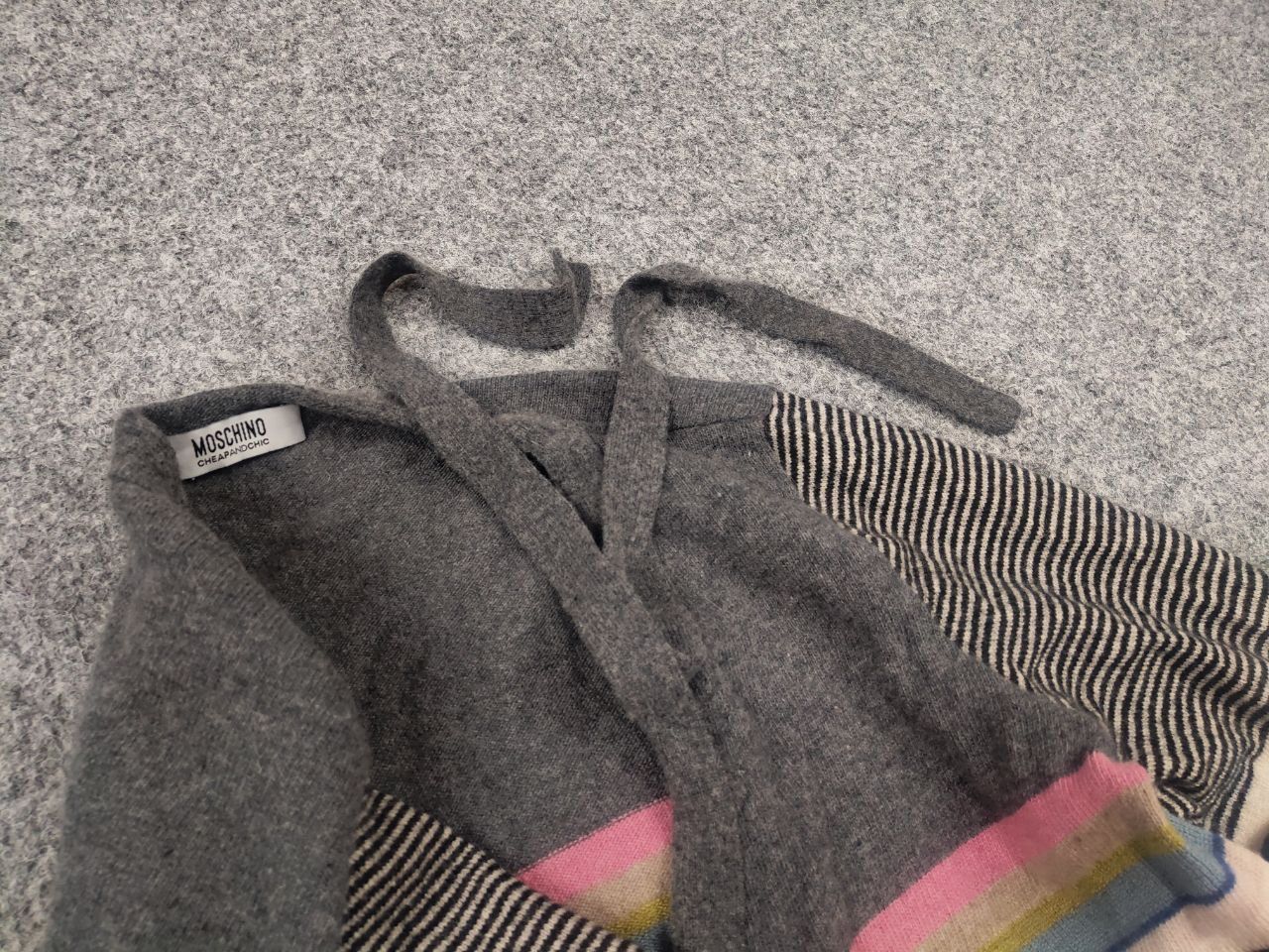 Moschino Moschino cheap & chic Wool Blend Button Striped Cardigan Size L / US 10 / IT 46 - 10 Thumbnail